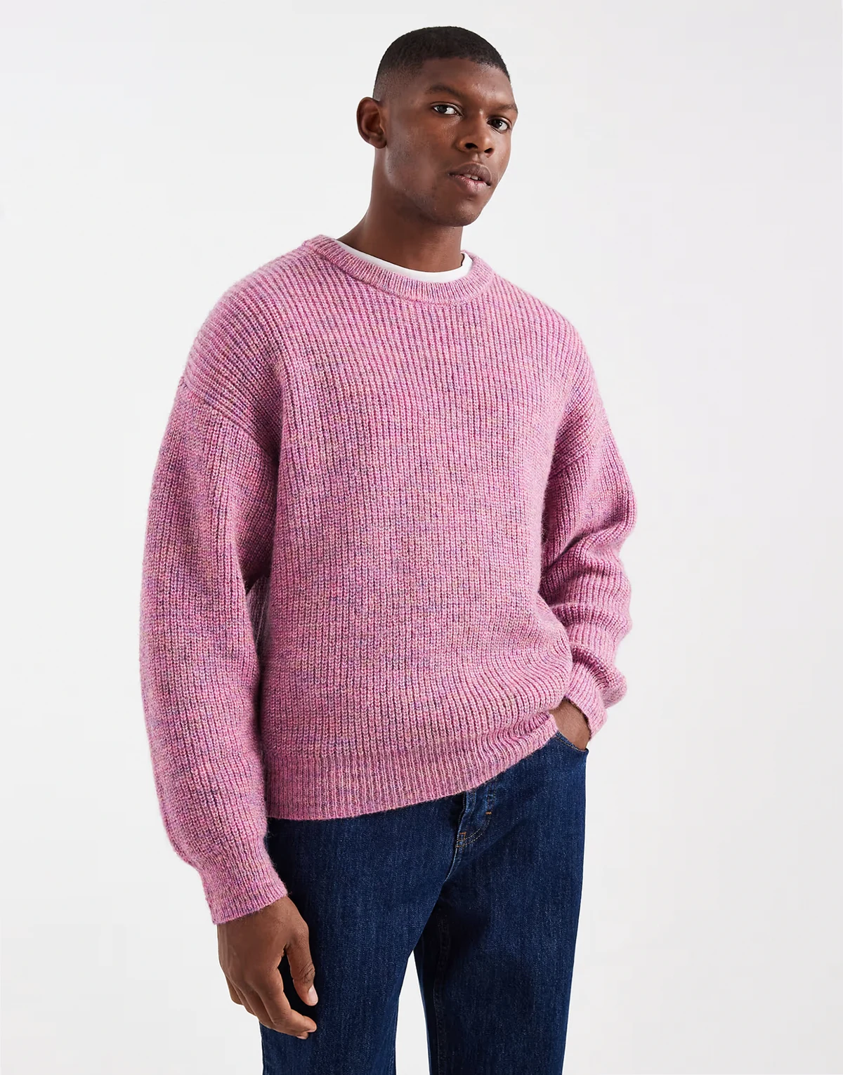 – Flauschiger Boxy Fit Rundhals-Strickpullover in Rosa-Bunt