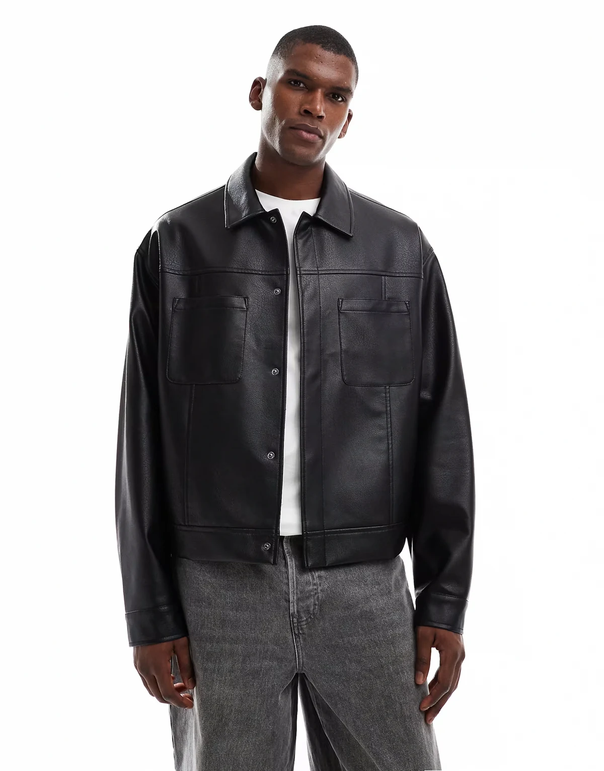 – Harrington-Jacke aus Kunstleder in Schwarz