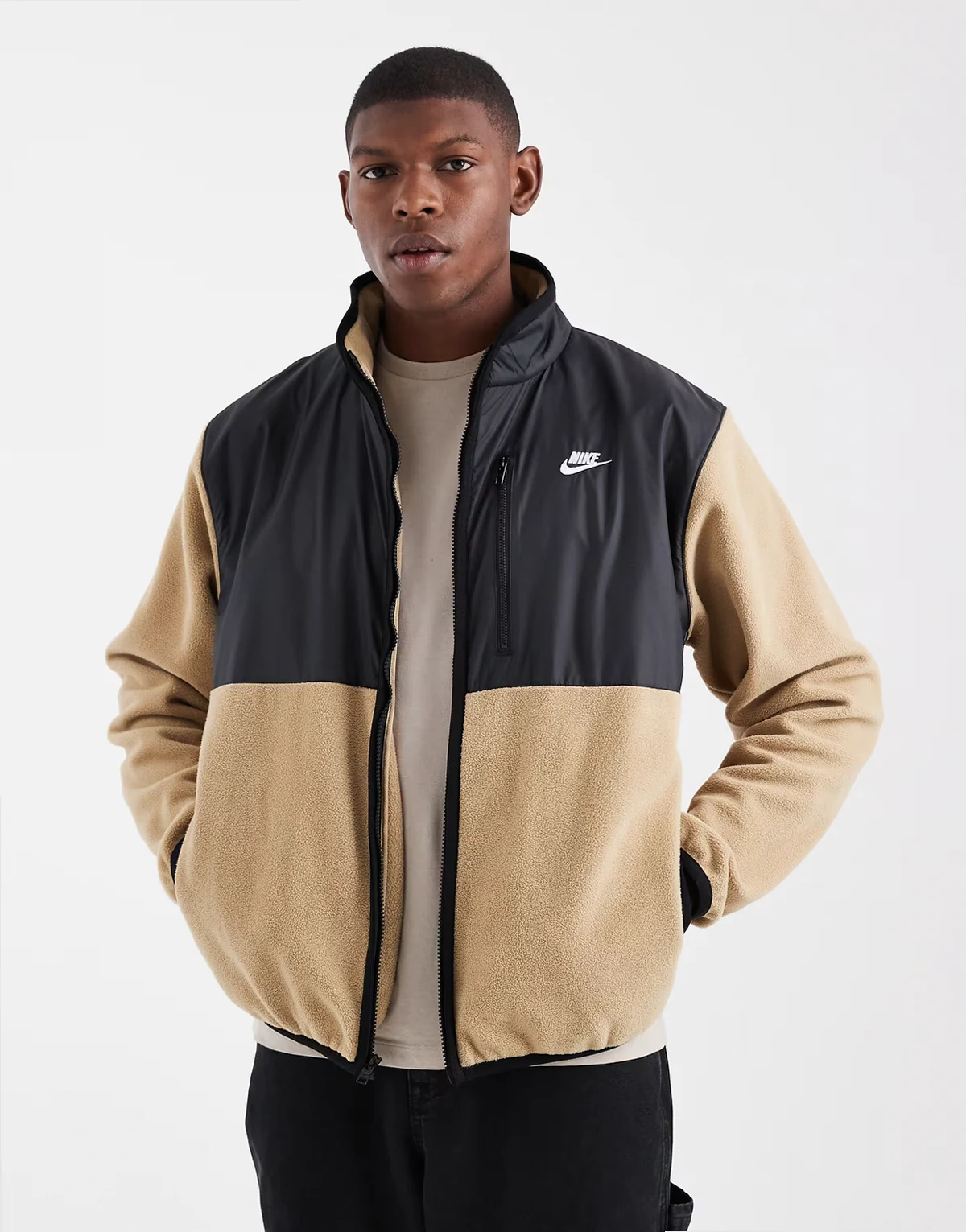 Club fleece jacket in black and beige
