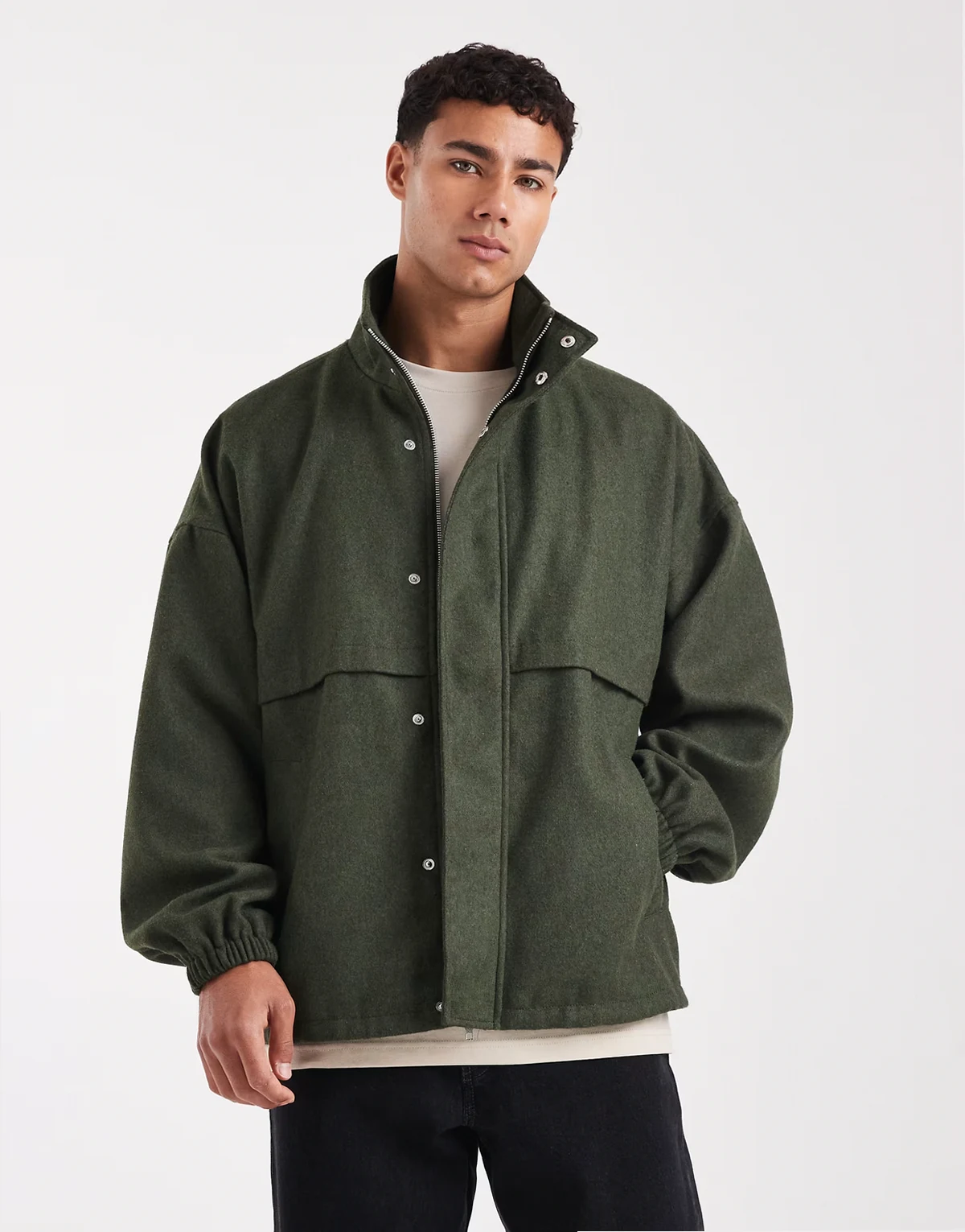 – Trainingsjacke in khaki Wolloptik
