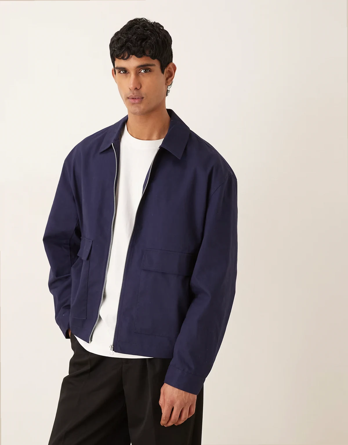 – Harrington-Jacke in Marineblau mit Oversize-Schnitt