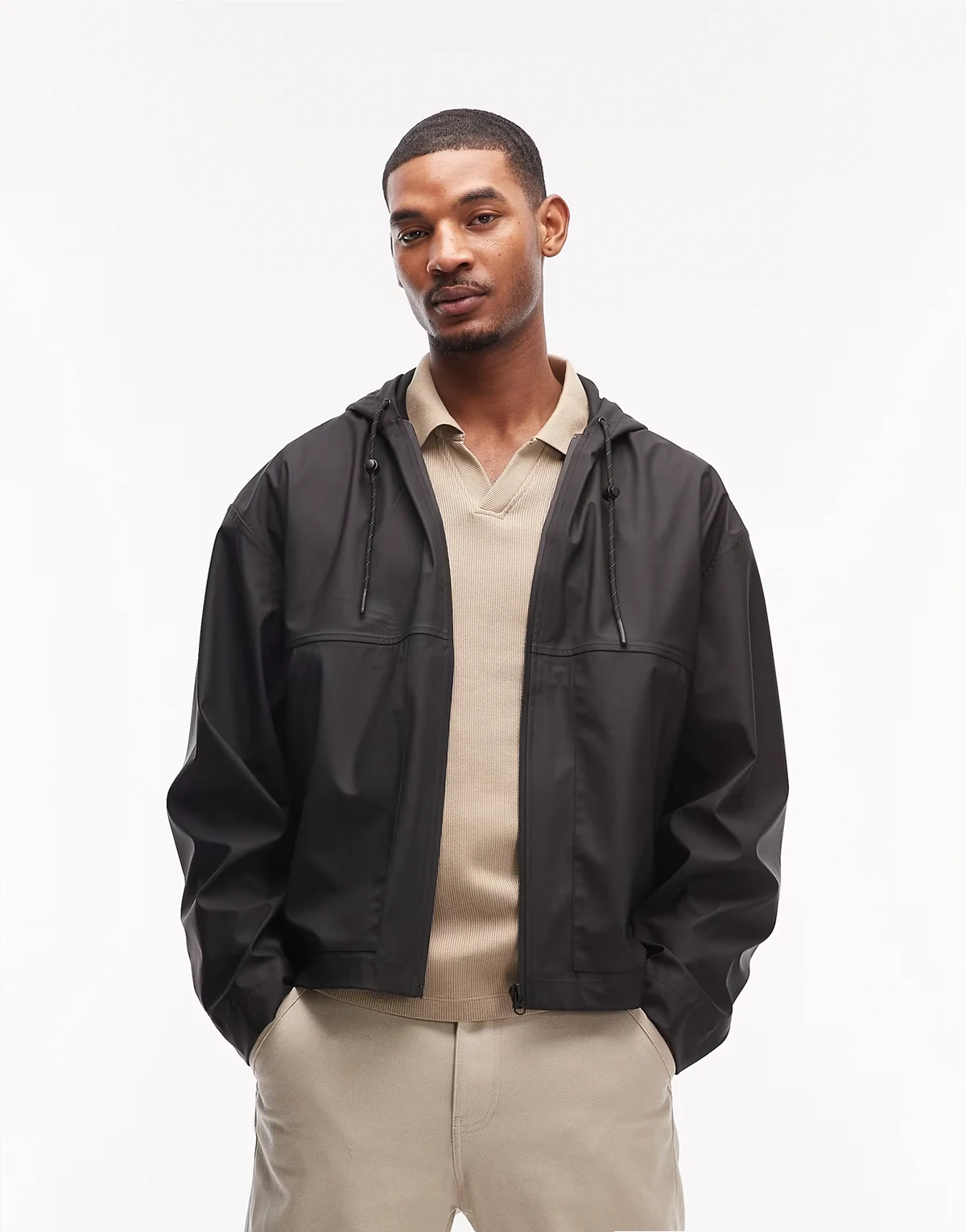 – stormMAX™ – Wasserdichte Regenjacke in Schwarz mit Kapuze