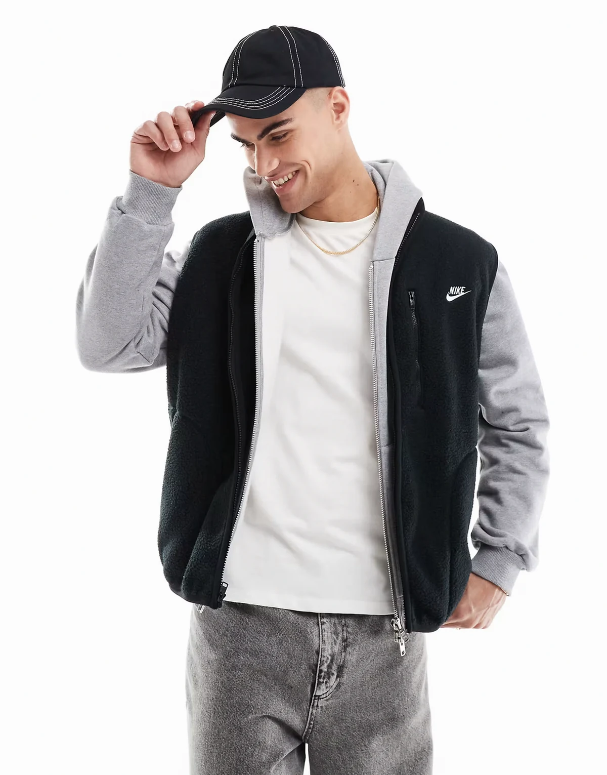 Club fleece vest in black