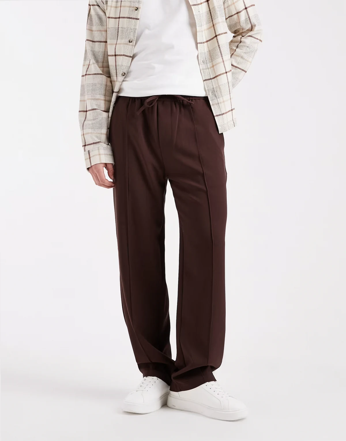 loose fit pintuck pants in brown