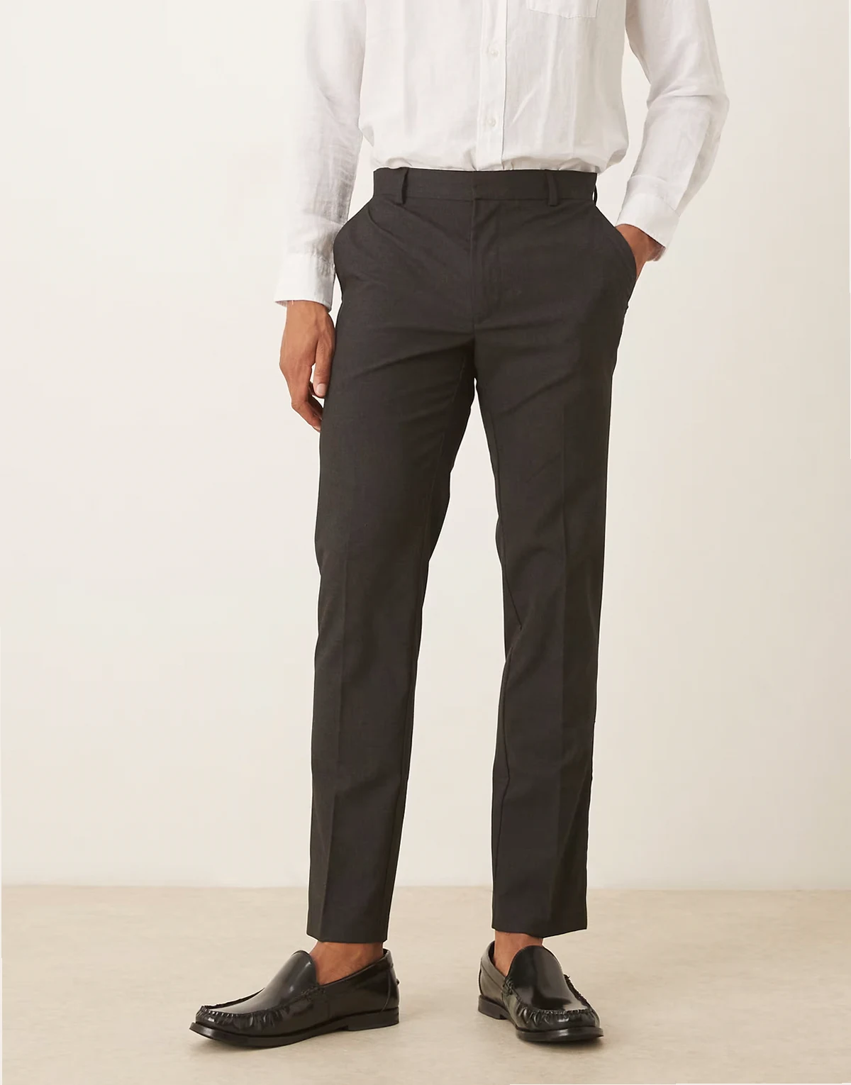 – Elegante, schmale Hose in Anthrazit