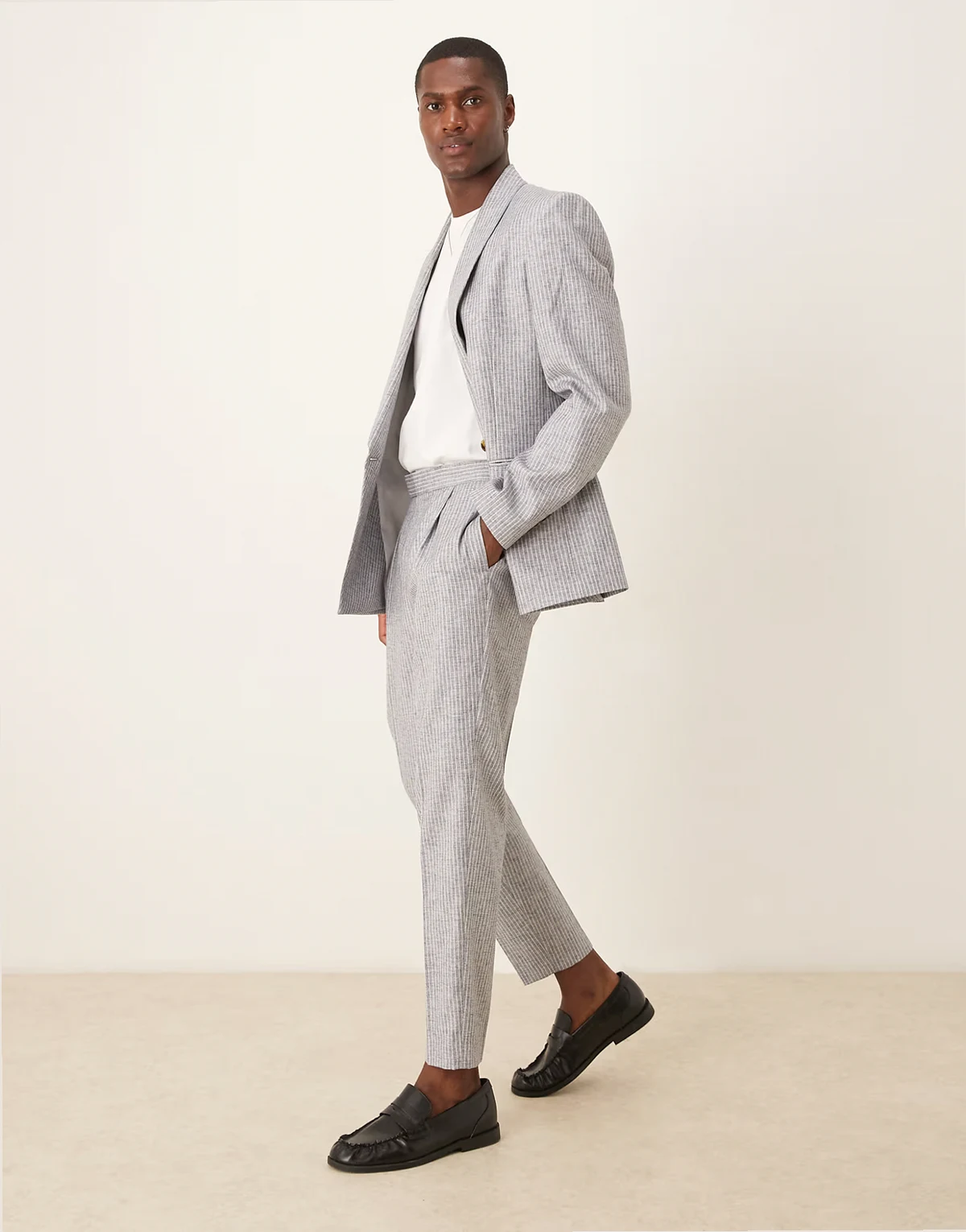 linen blend tapered suit pants in blue stripe