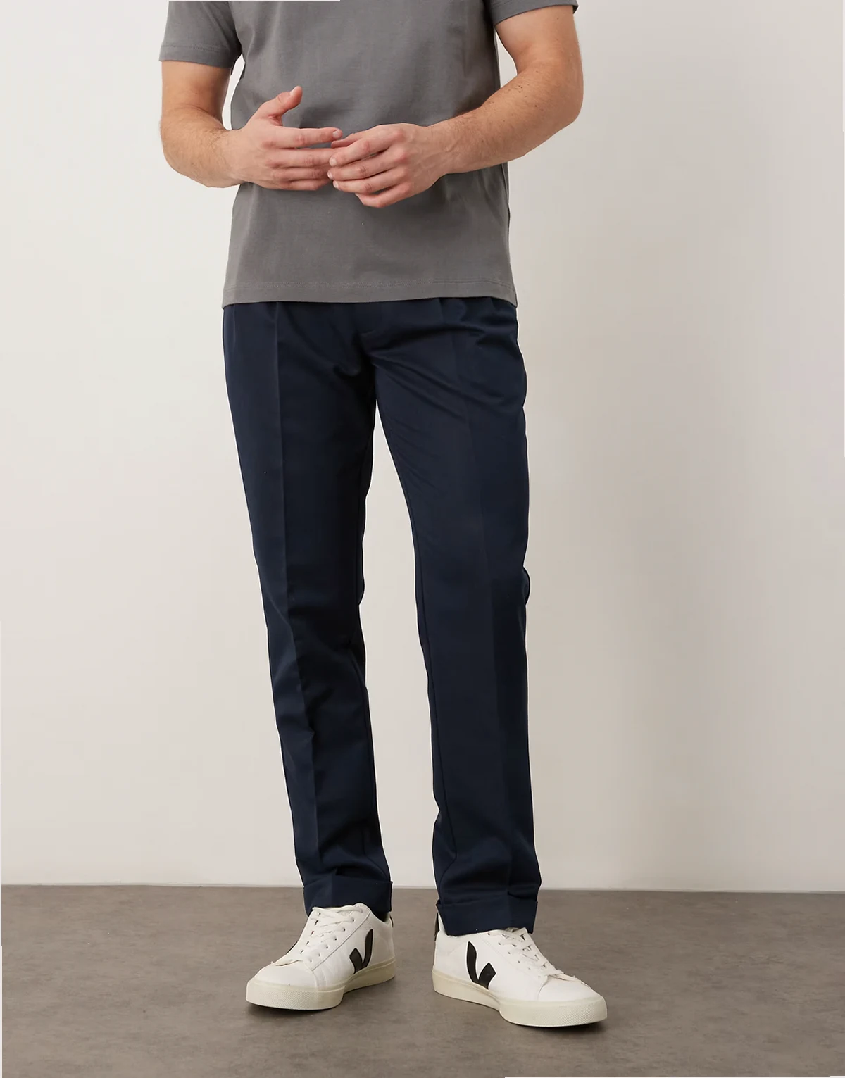 – Elegante Hose in Marineblau mit schmalem Schnitt