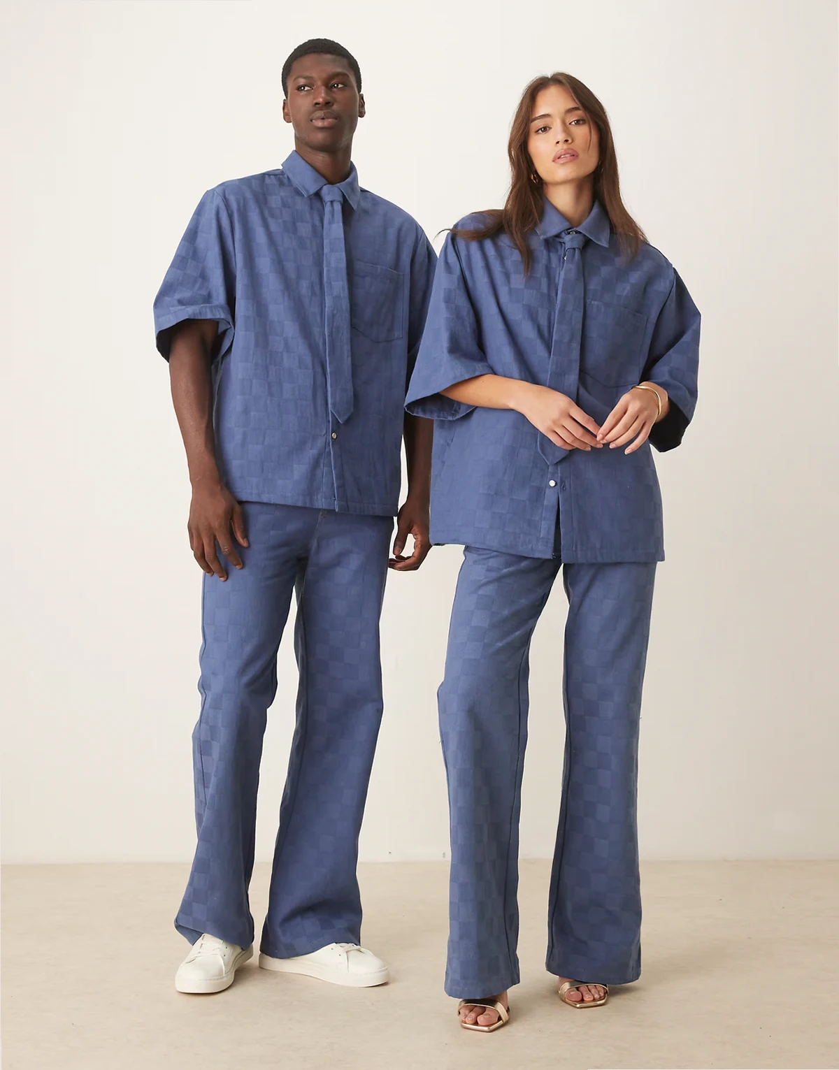 Sister Jane – Unisex-Jeans in Blau mit Schachbrettmuster, Kombiteil