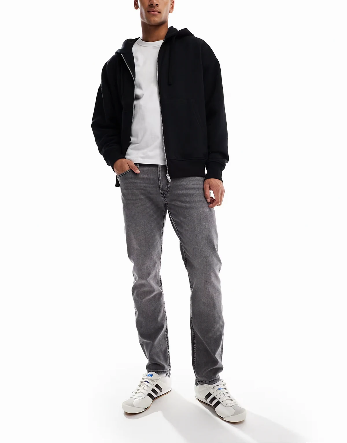 mike tapered jeans in gray