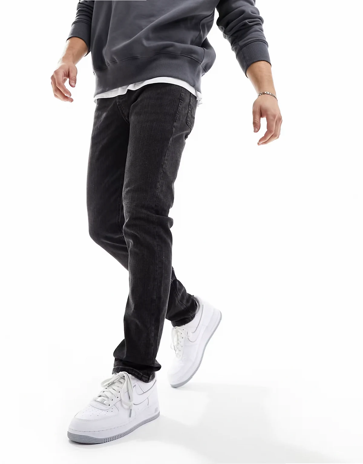 Essentials Glenn slim fit jean in washed black