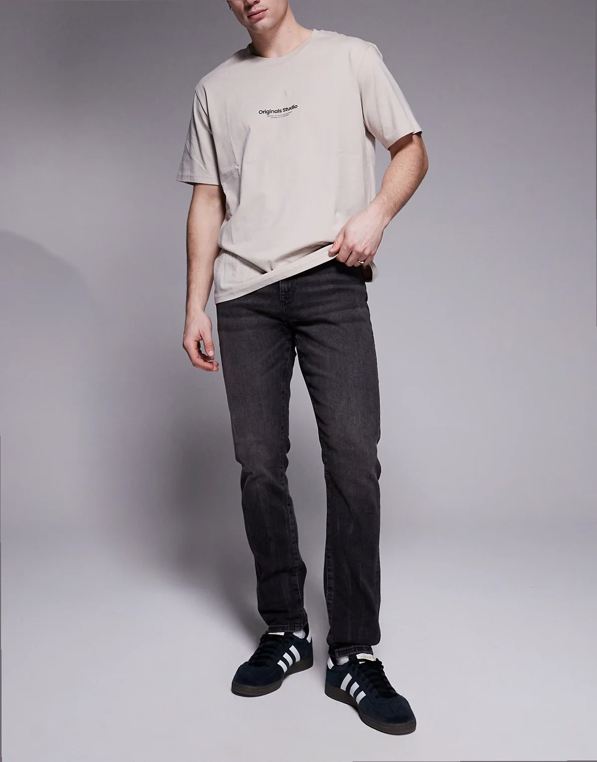 Skinny Fit Jeans In Washed Black