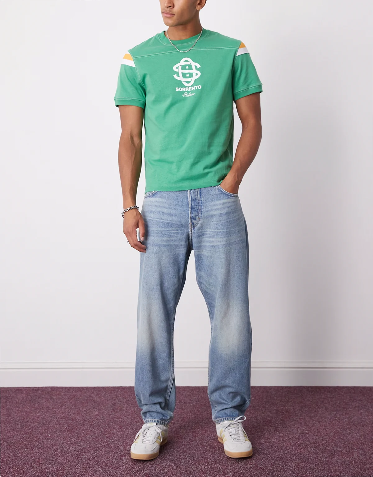 – Ray – Schmal zulaufende Jeans in Blau mit lockerem Schnitt