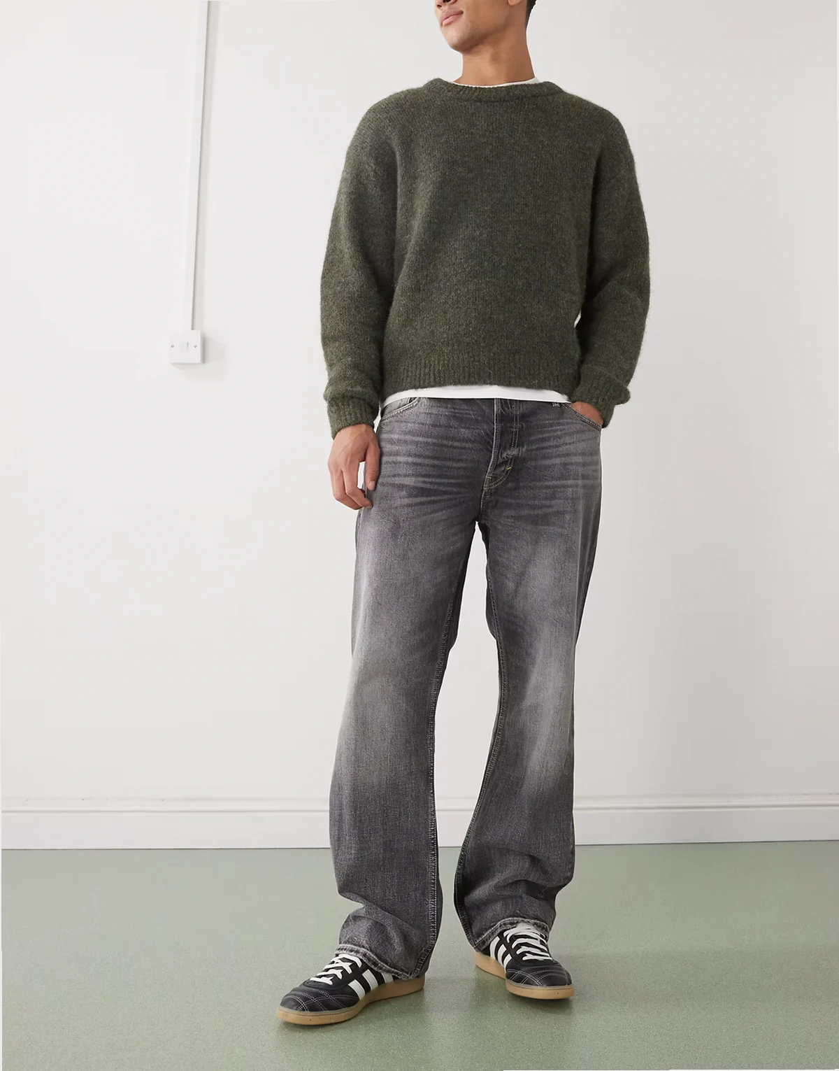 – Meteor – Lockere Jeans in Nebelschwarz mit geradem Bein und niedrigem Bund