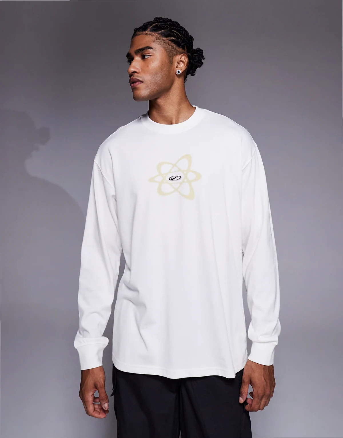 graphic long sleeve T-shirt in off-white
