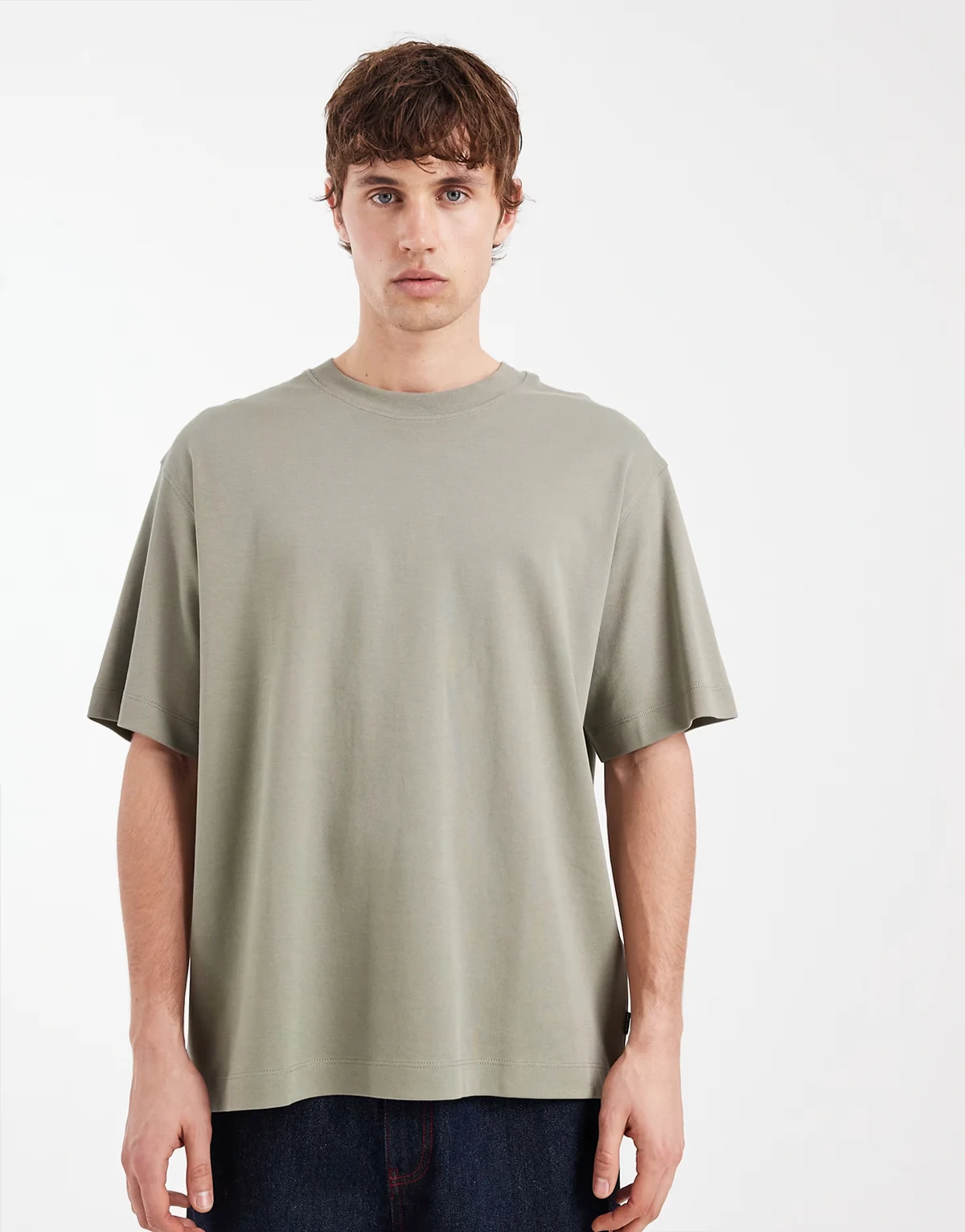 200gsm heavyweight oversized t-shirt in khaki green