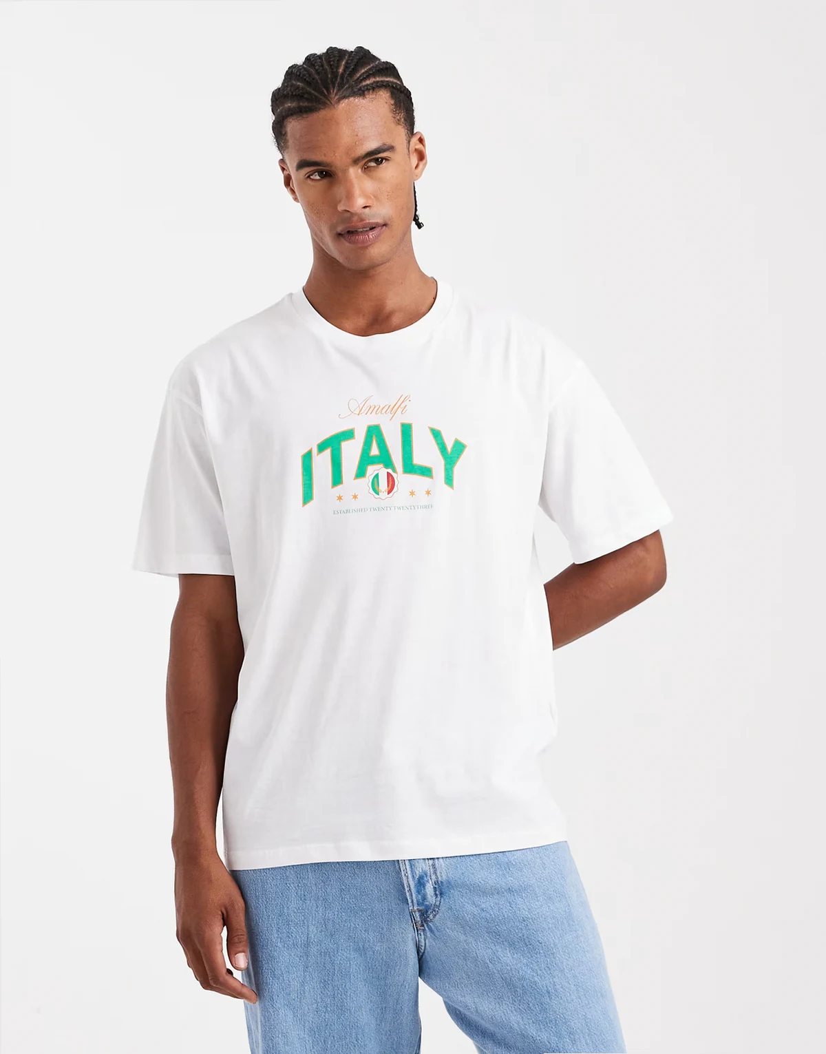 – Biały T-shirt oversize z grafiką z napisem „Italy“ z przodu
