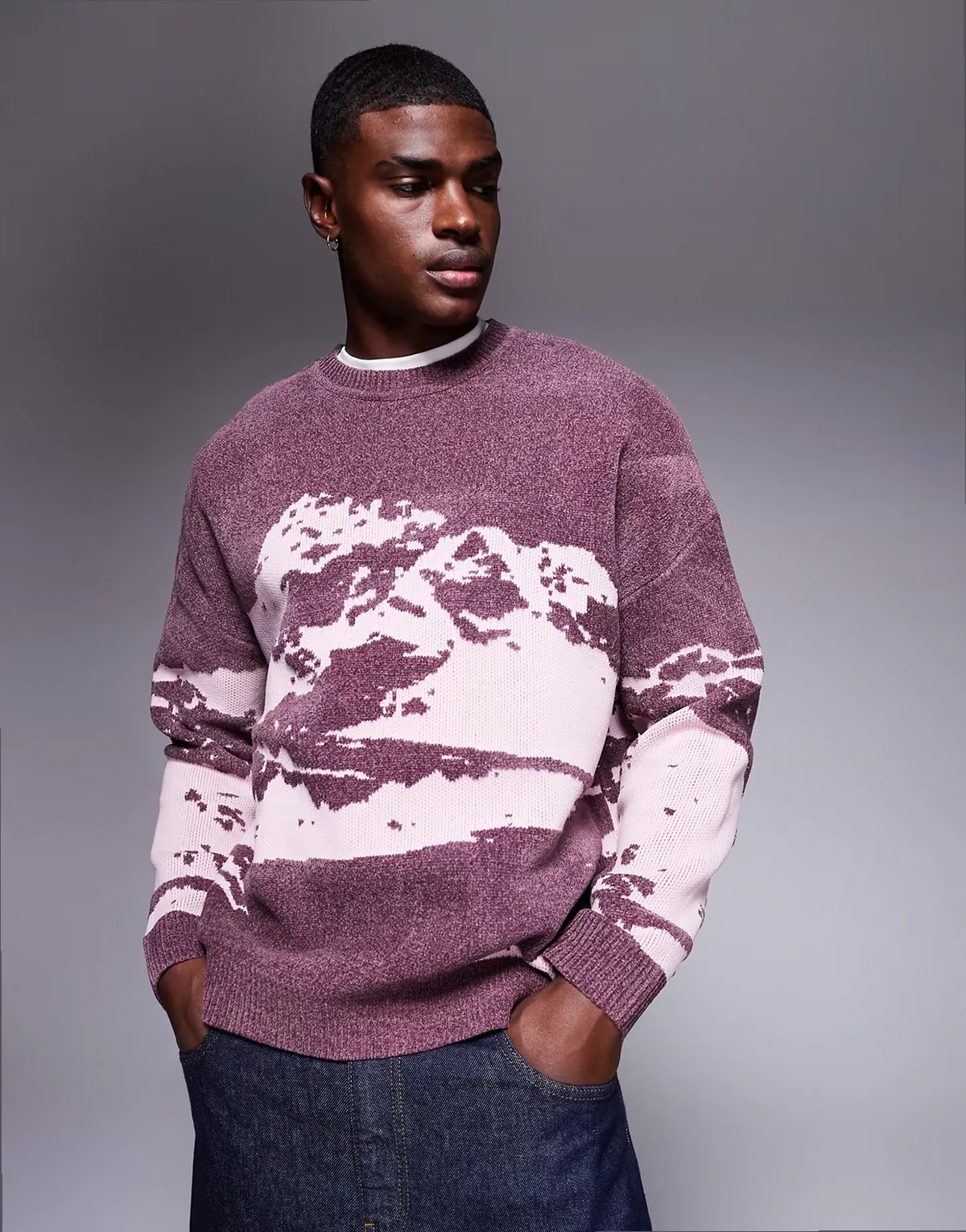 – Oversize-Strickpullover aus Chenille in Lila mit Berggrafik