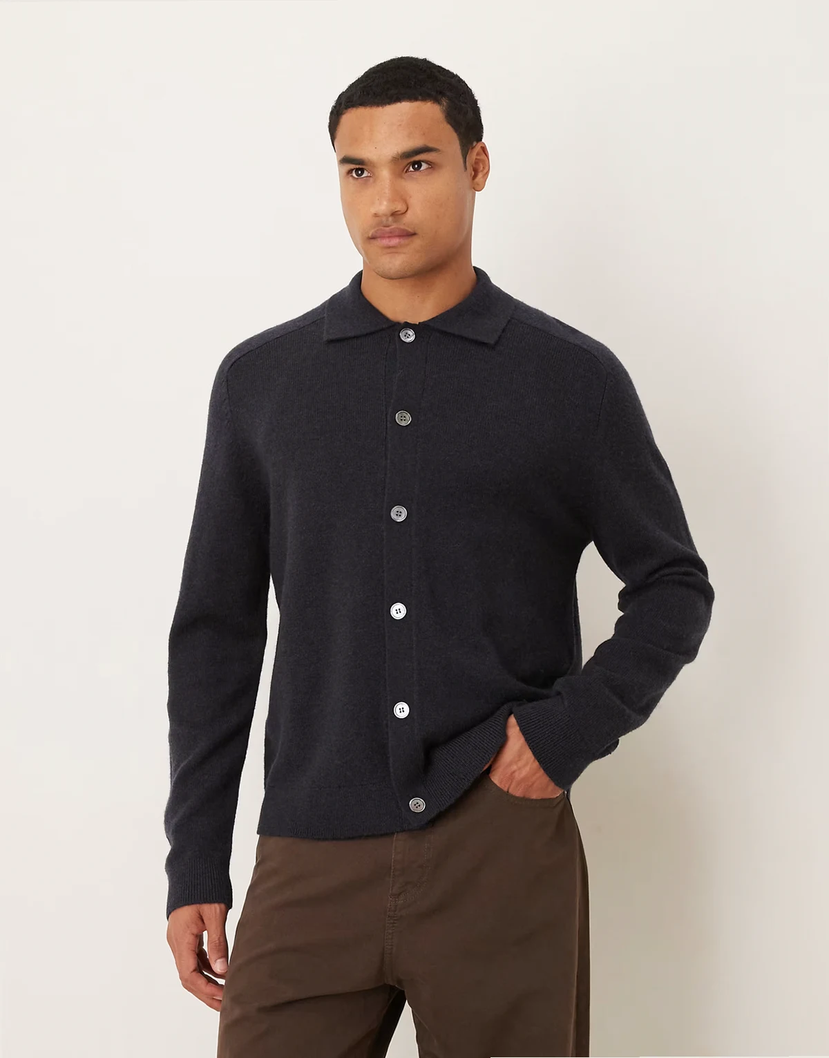 pure wool cardigan with button front and polo collar in navy blue