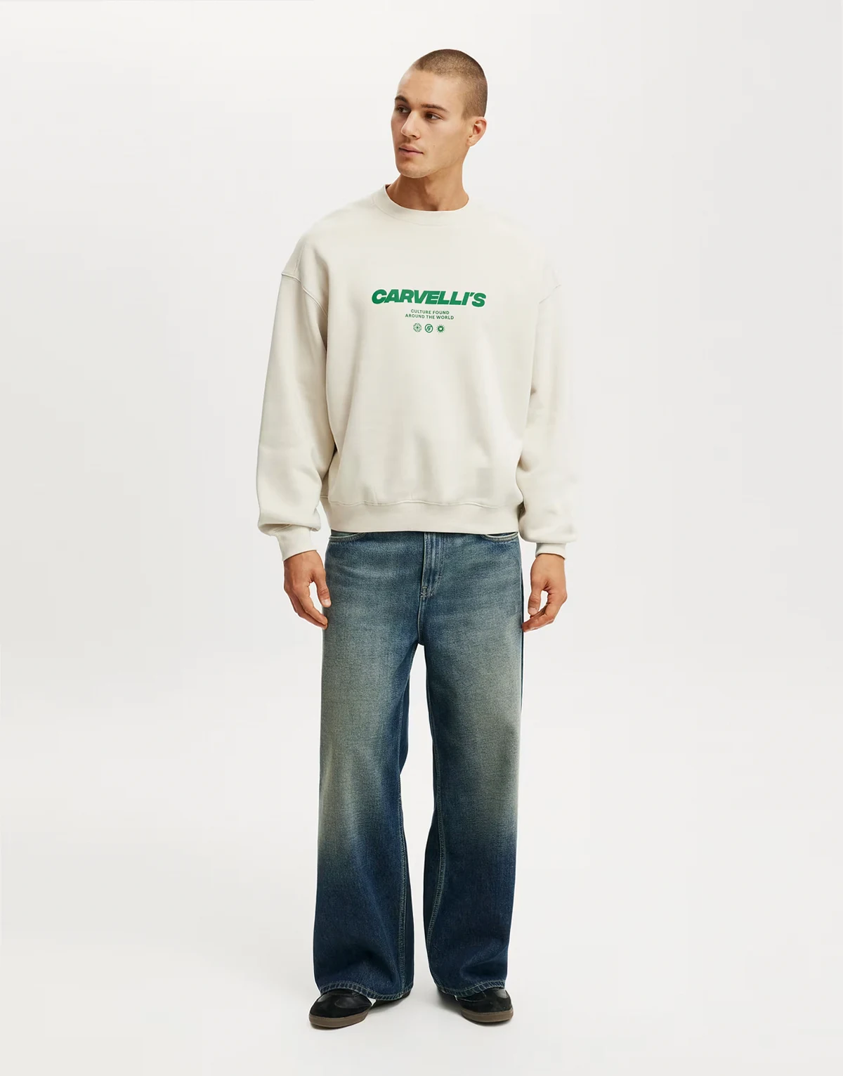 boxy fit graphic crew neck sweater in bone / carvelli's