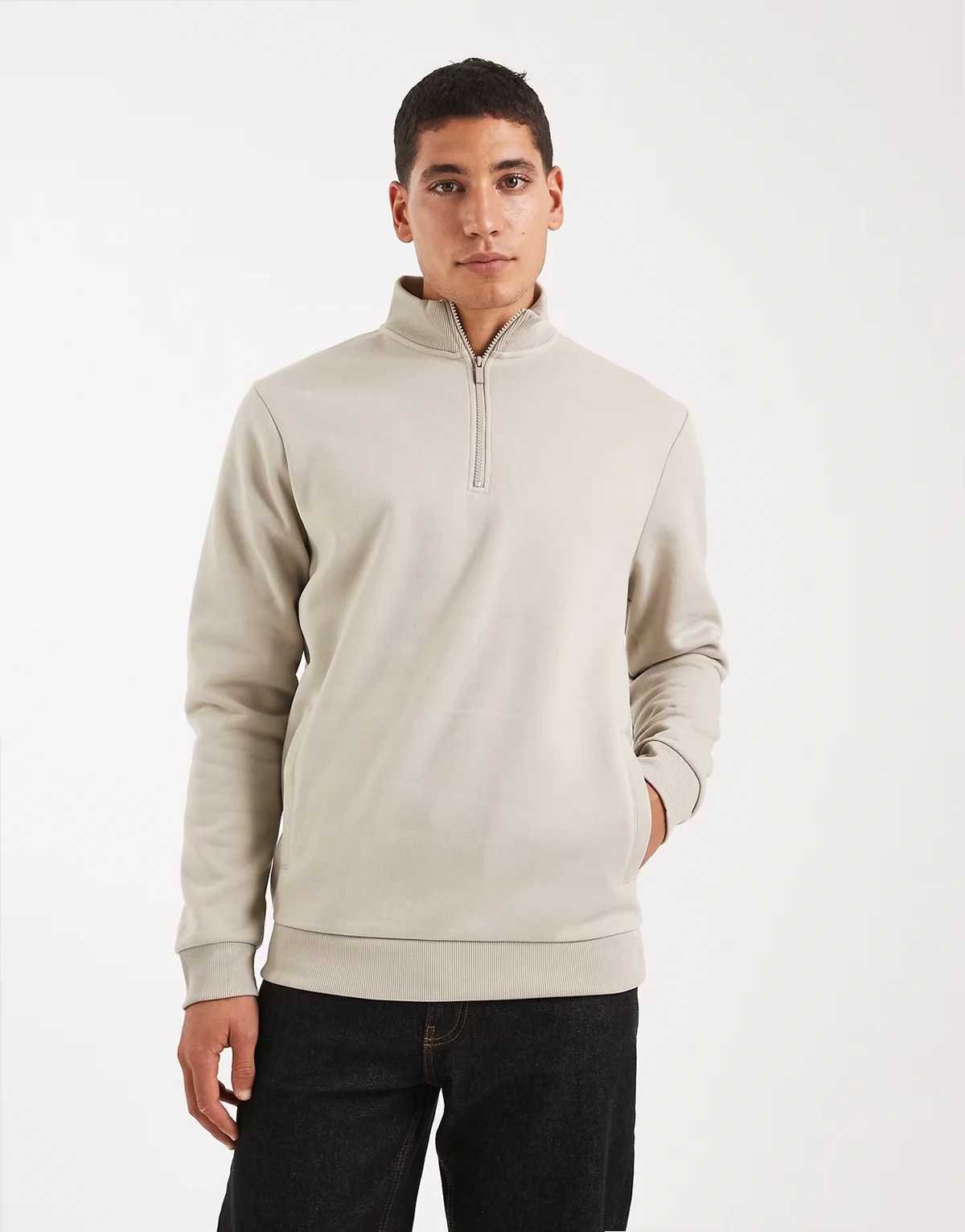 quarter zip funnel neck sweatshirt in stone