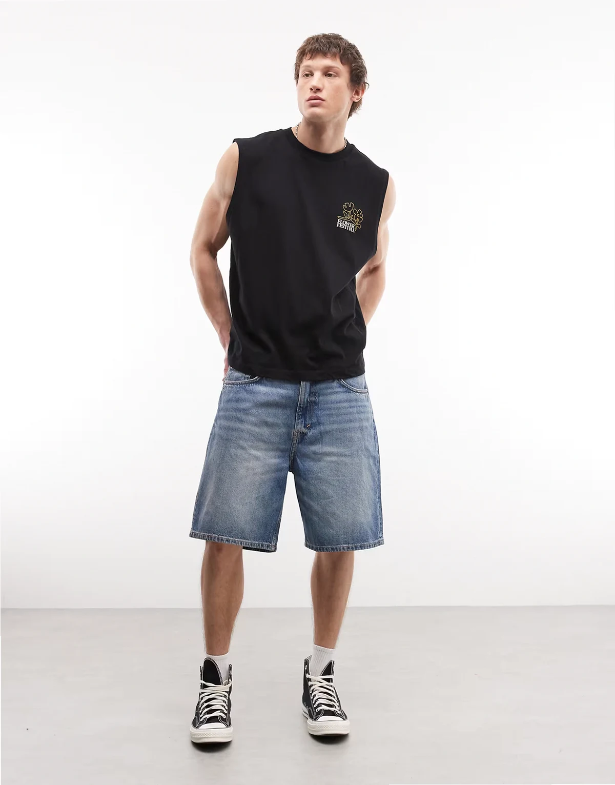 – Galaxy – Baggy-Shorts in blauer Waschung mit lockerem Schnitt