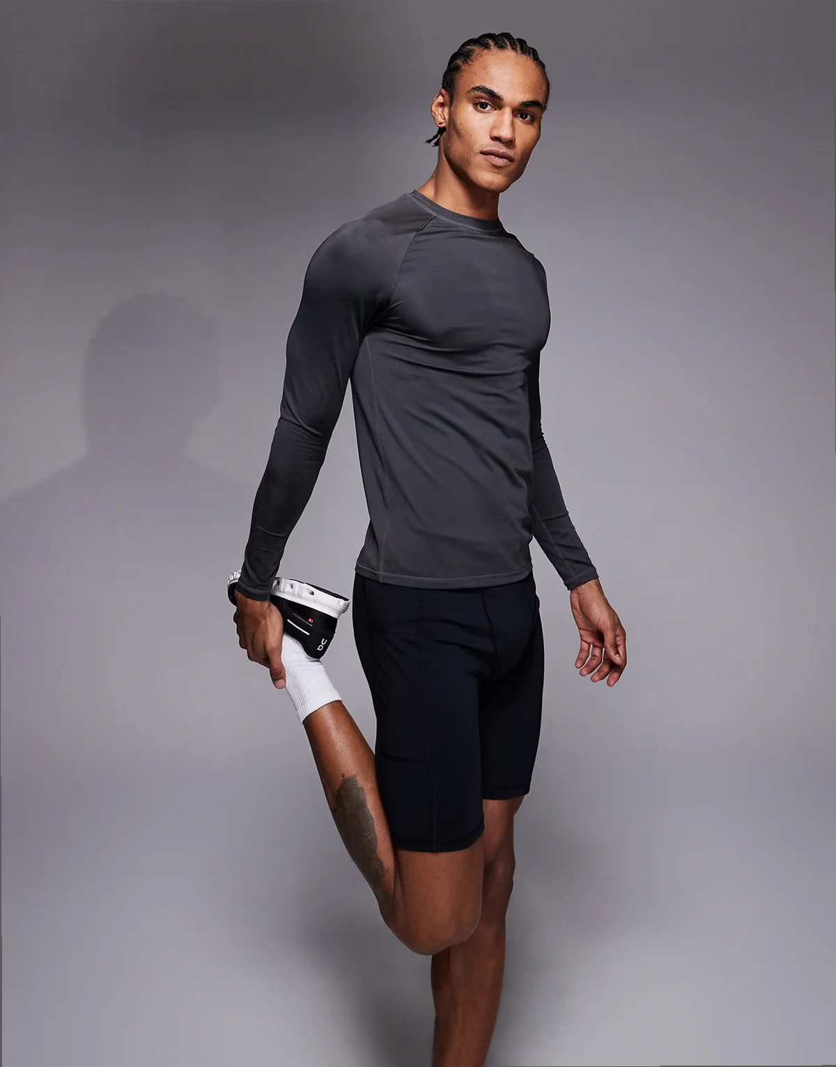 Icon – Schnelltrocknende, halblange Baselayer-Sportleggings in Schwarz mit Handytasche