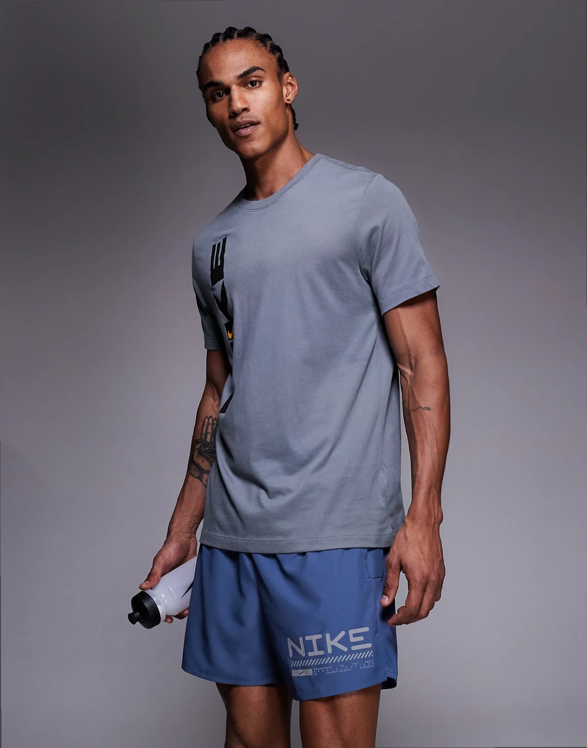 Nike Winter 5-inch 2 in 1 shorts in blue