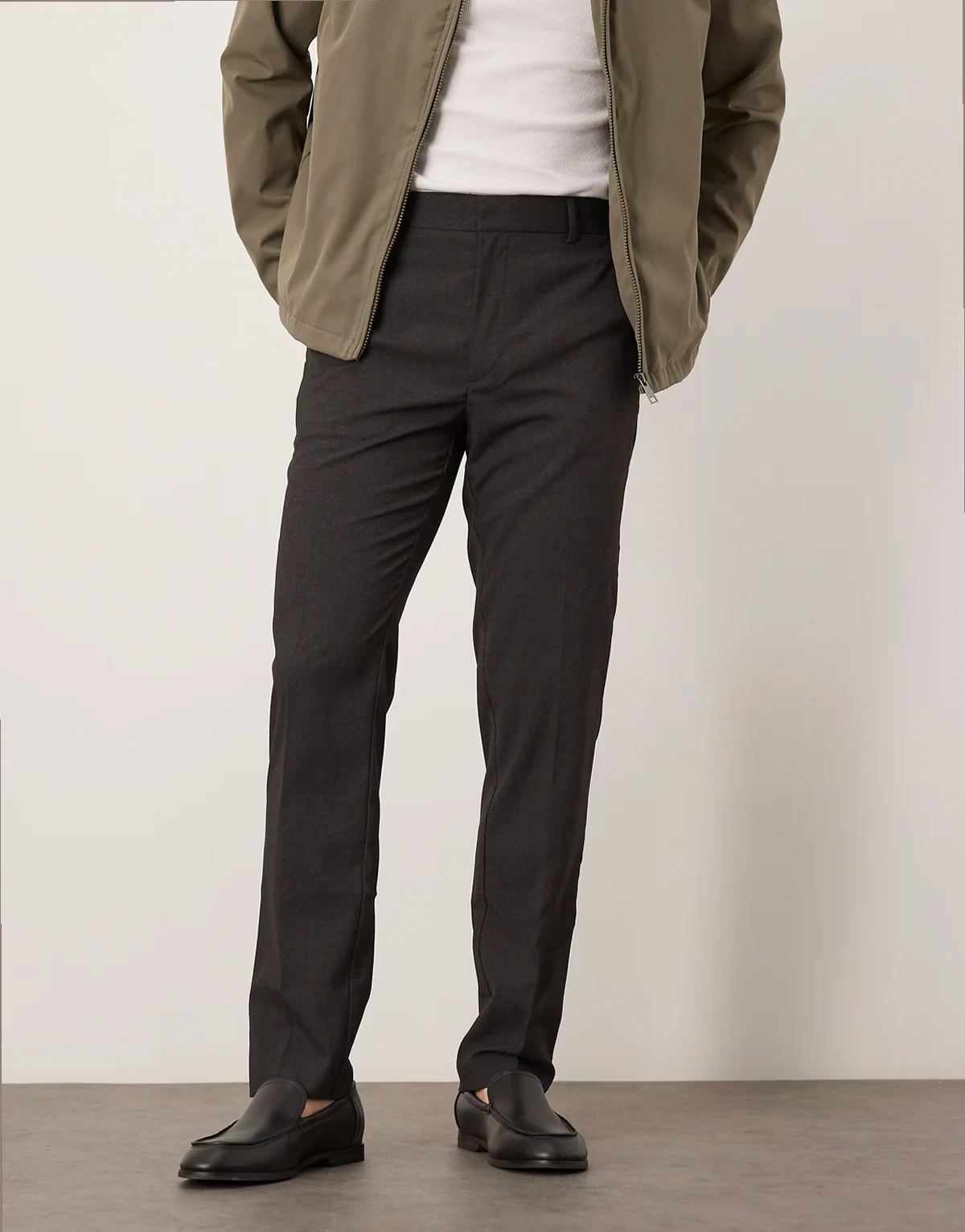 – Elegante Hose in Schwarz mit engem Schnitt