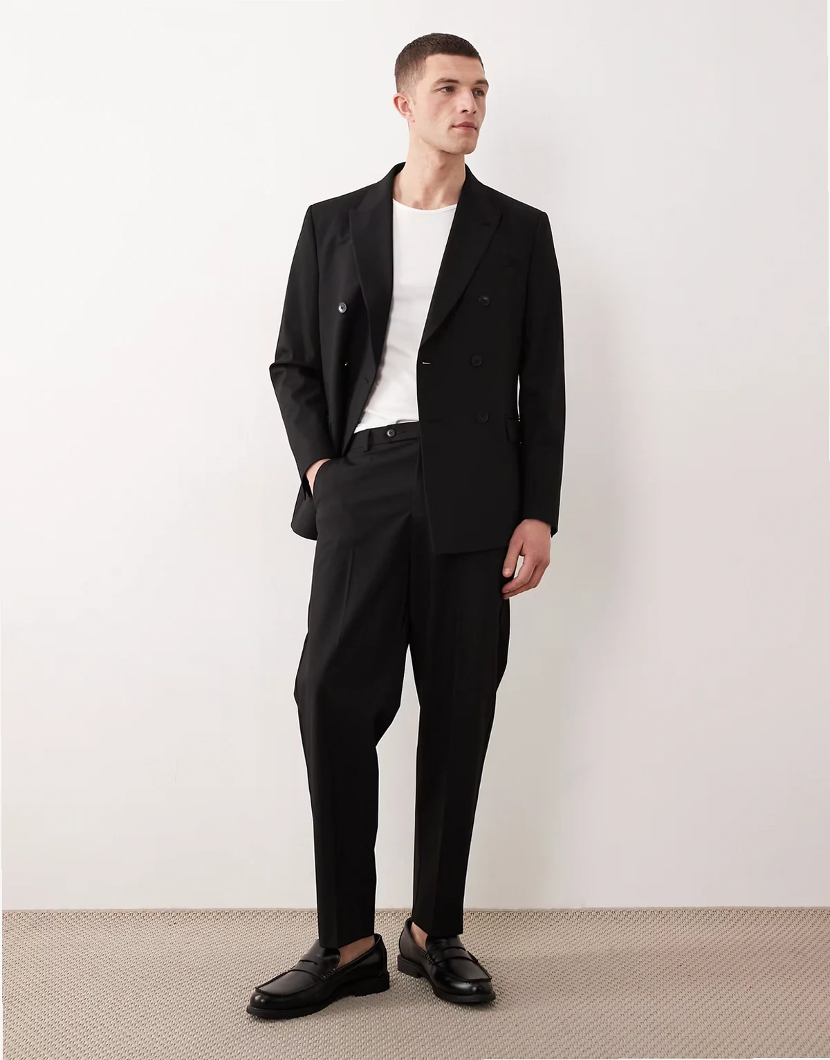 relaxed tapered suit pants in black twill