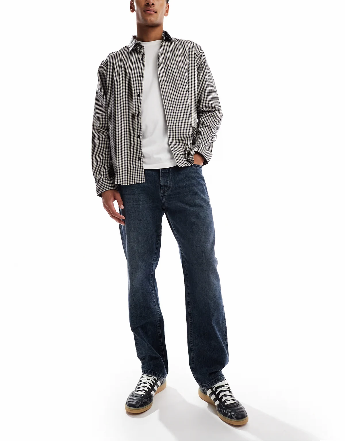 Edge straight fit jeans in blue black denim