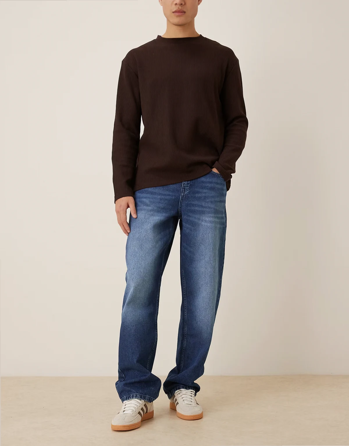 – Baggy Jeans in Vintage-Waschung