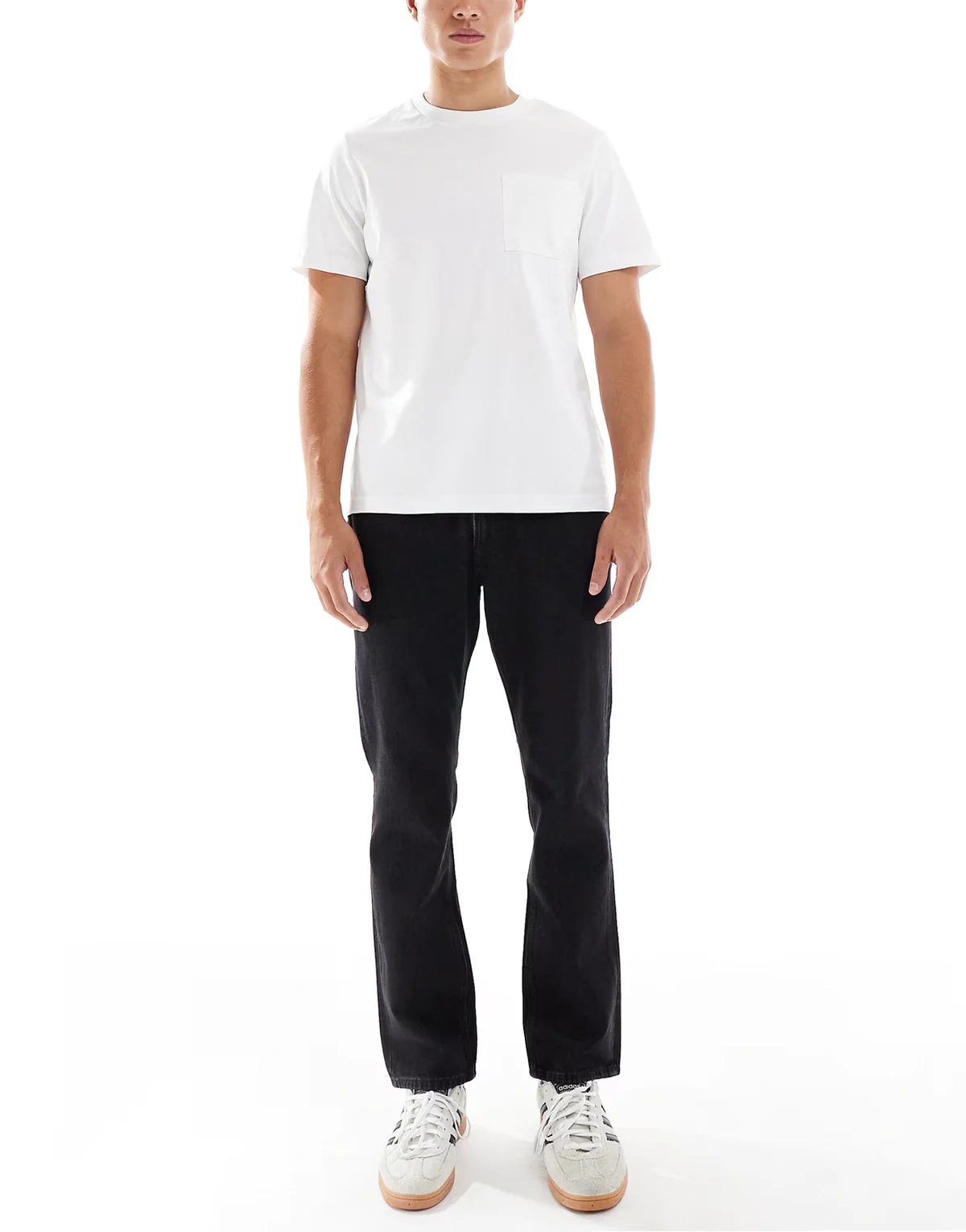 – Noah – Straight Jeans in Schwarz