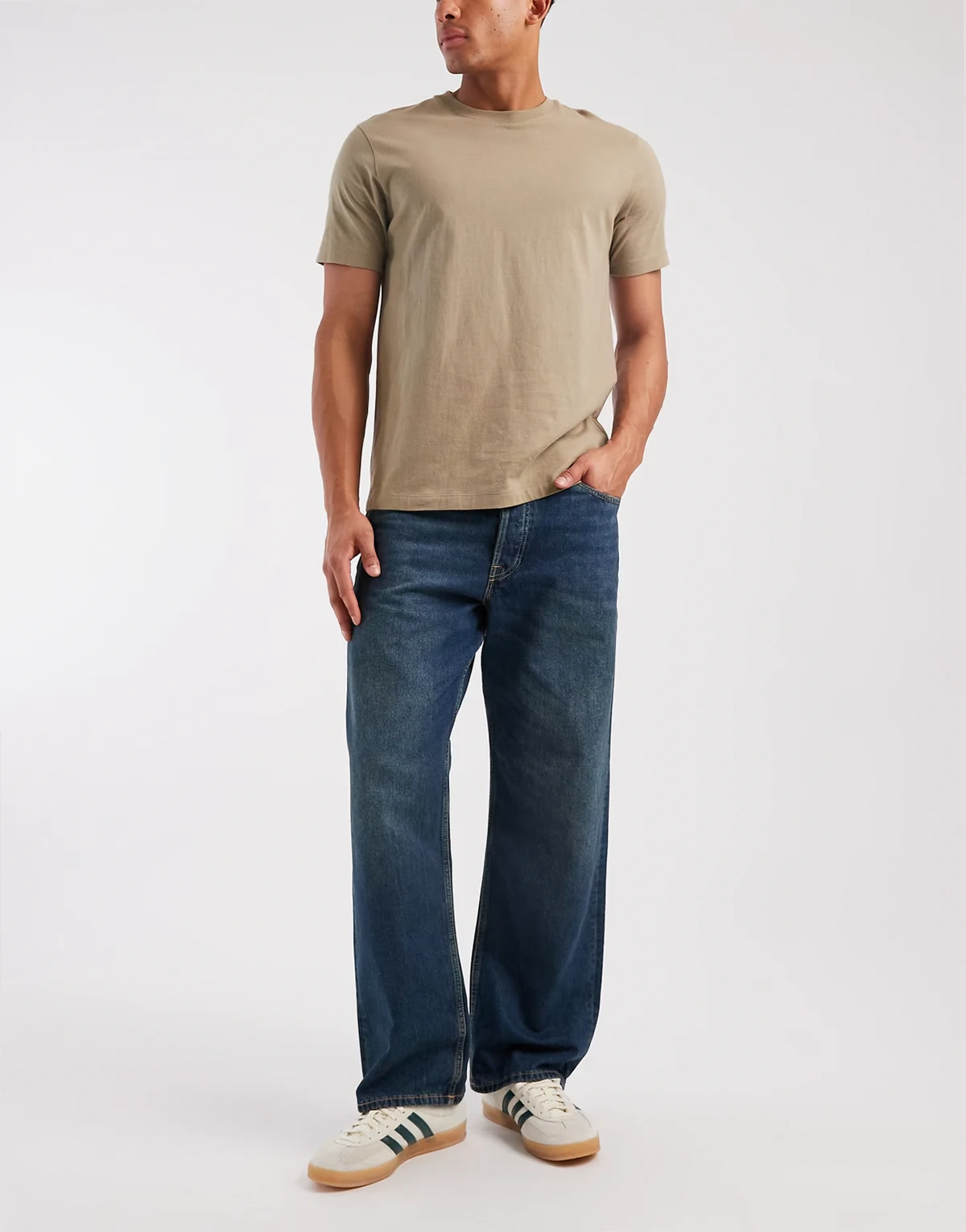 – Ted – Lockere Straight Jeans in Mittelblau