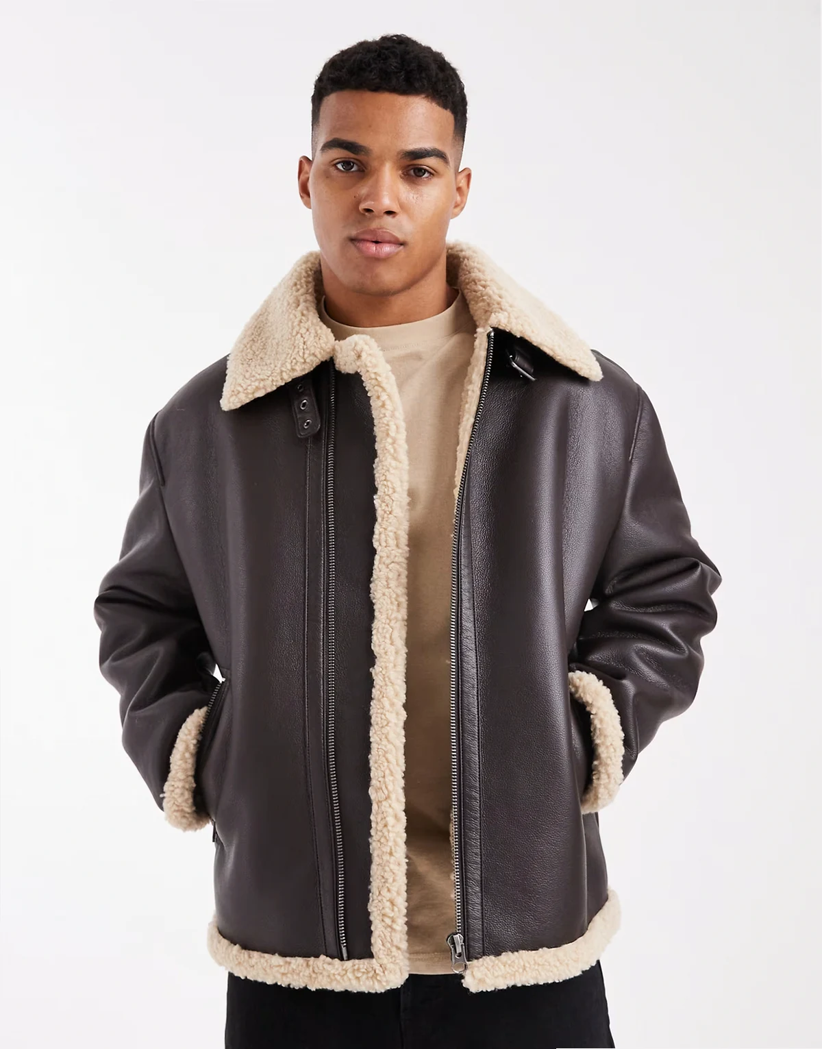 – Oversize-Pilotenjacke in Braun