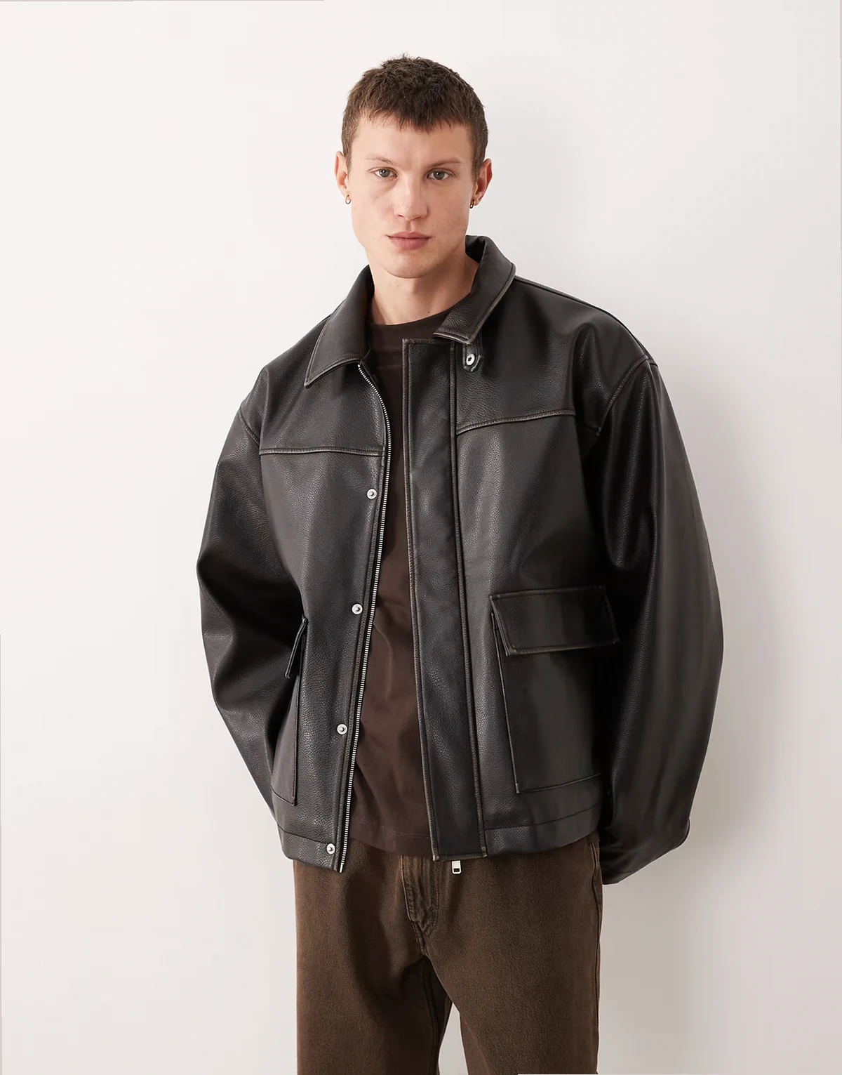 – Harrington-Jacke aus Kunstleder in Schwarz im Vintage-Look