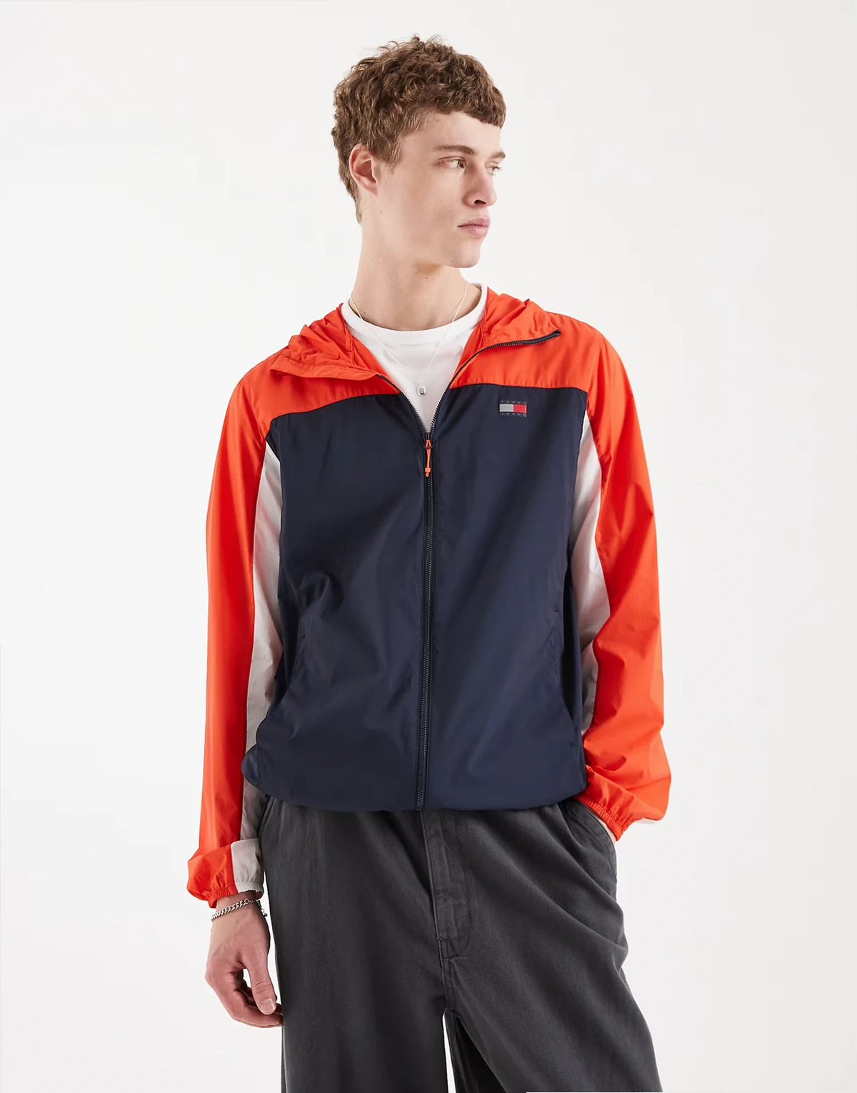 – Outdoors – Shell-Jacke in Marineblau und Rot