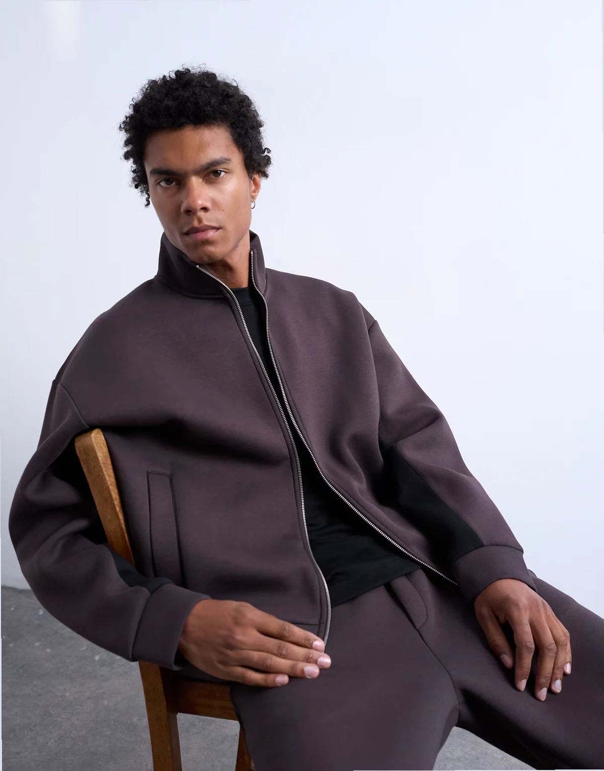 funnel neck zip up panel sweatshirt in brown