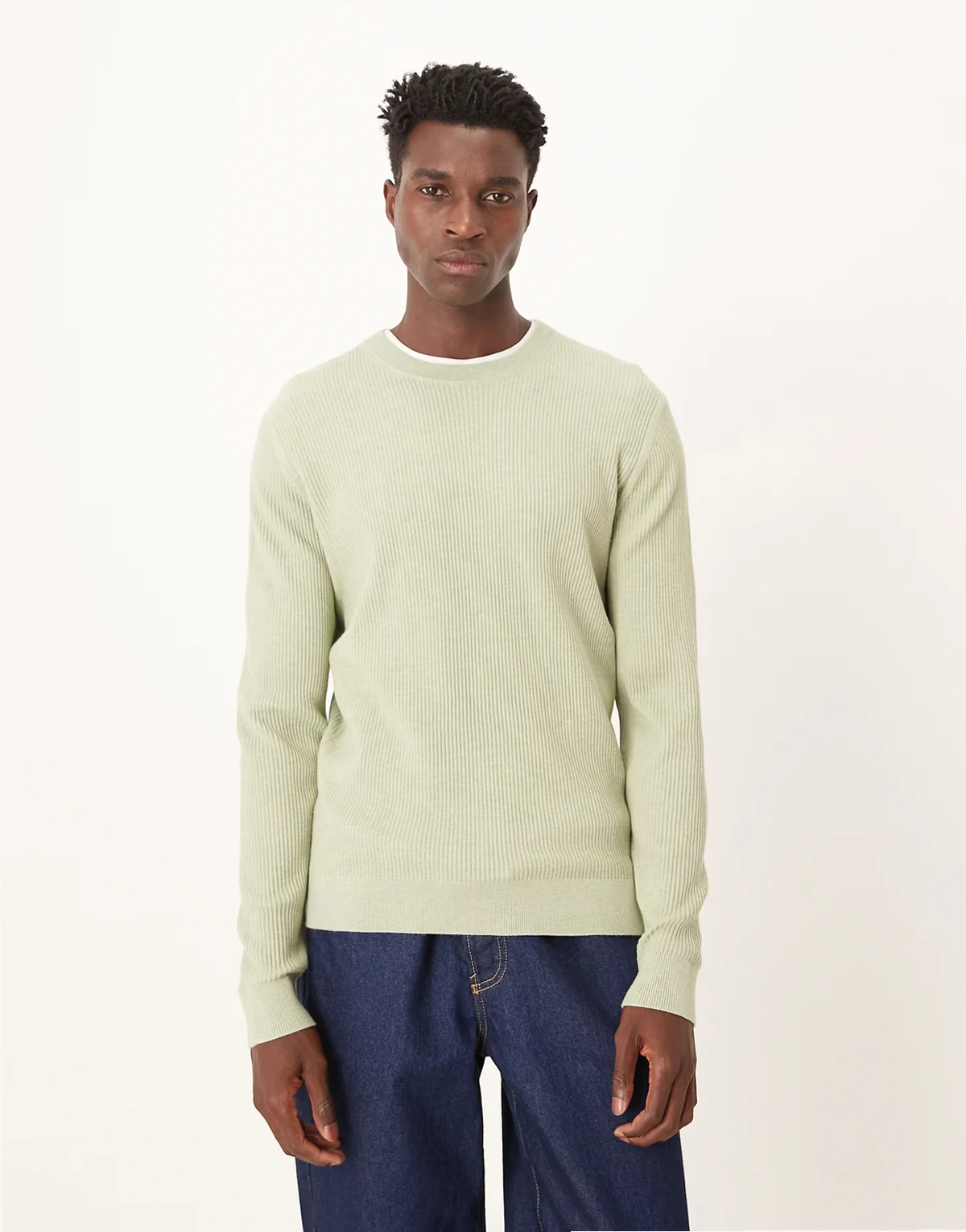 – Pastelowozielony sweter z dzianiny z domieszką bawełny