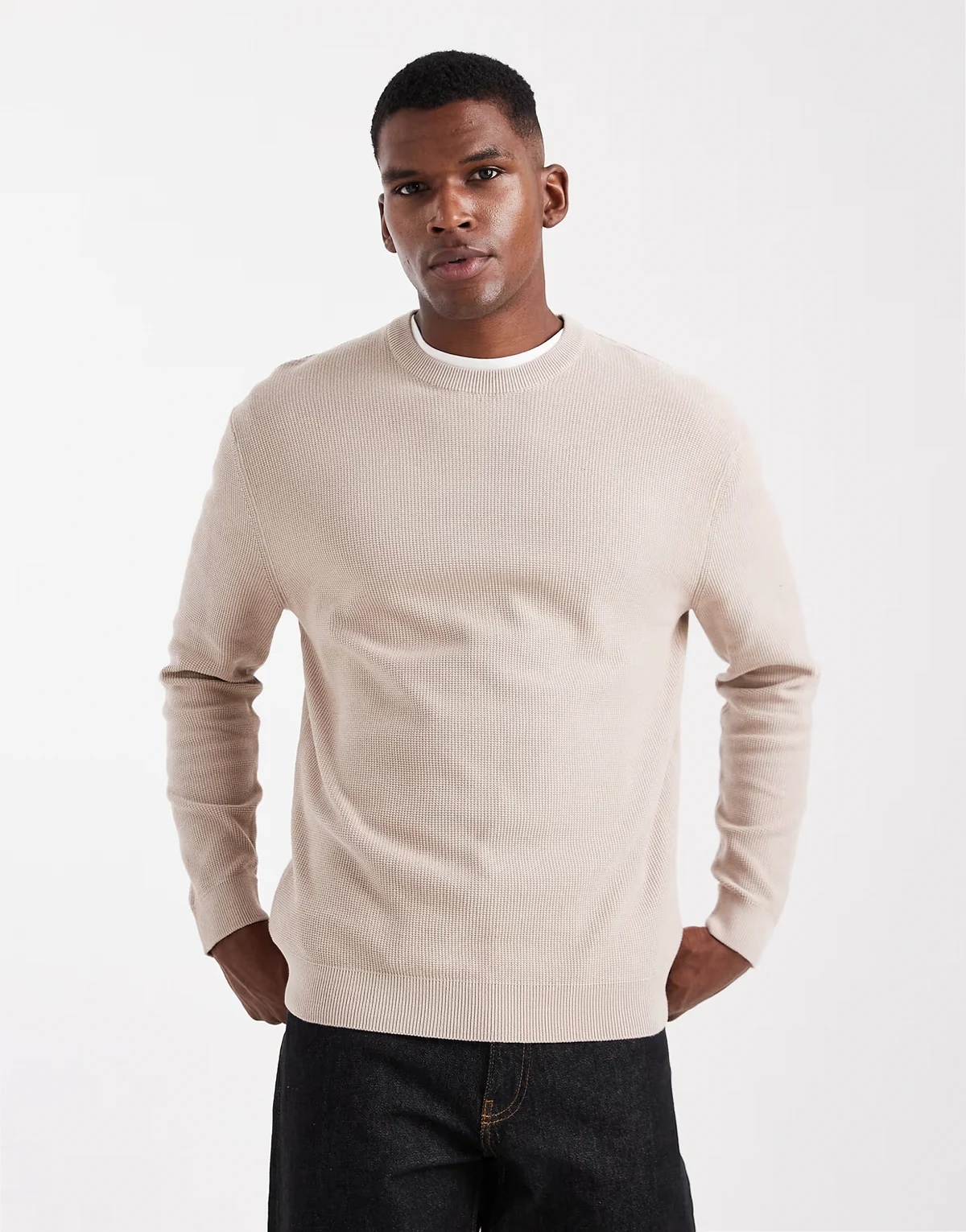 – Regular-Fit-Strickpullover in Taupe mit Waffelmuster
