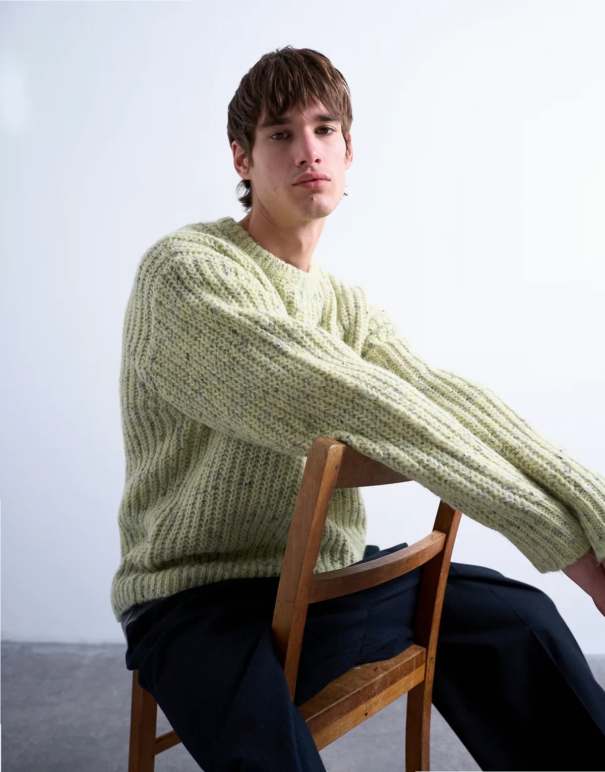 – Relaxed-Fit-Strickpullover in Grün mit Melierung