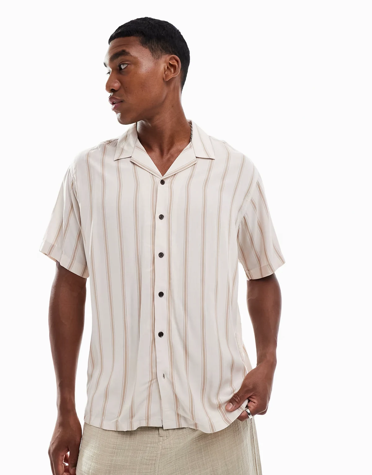 camp collar short sleeve shirt with stripes in beige