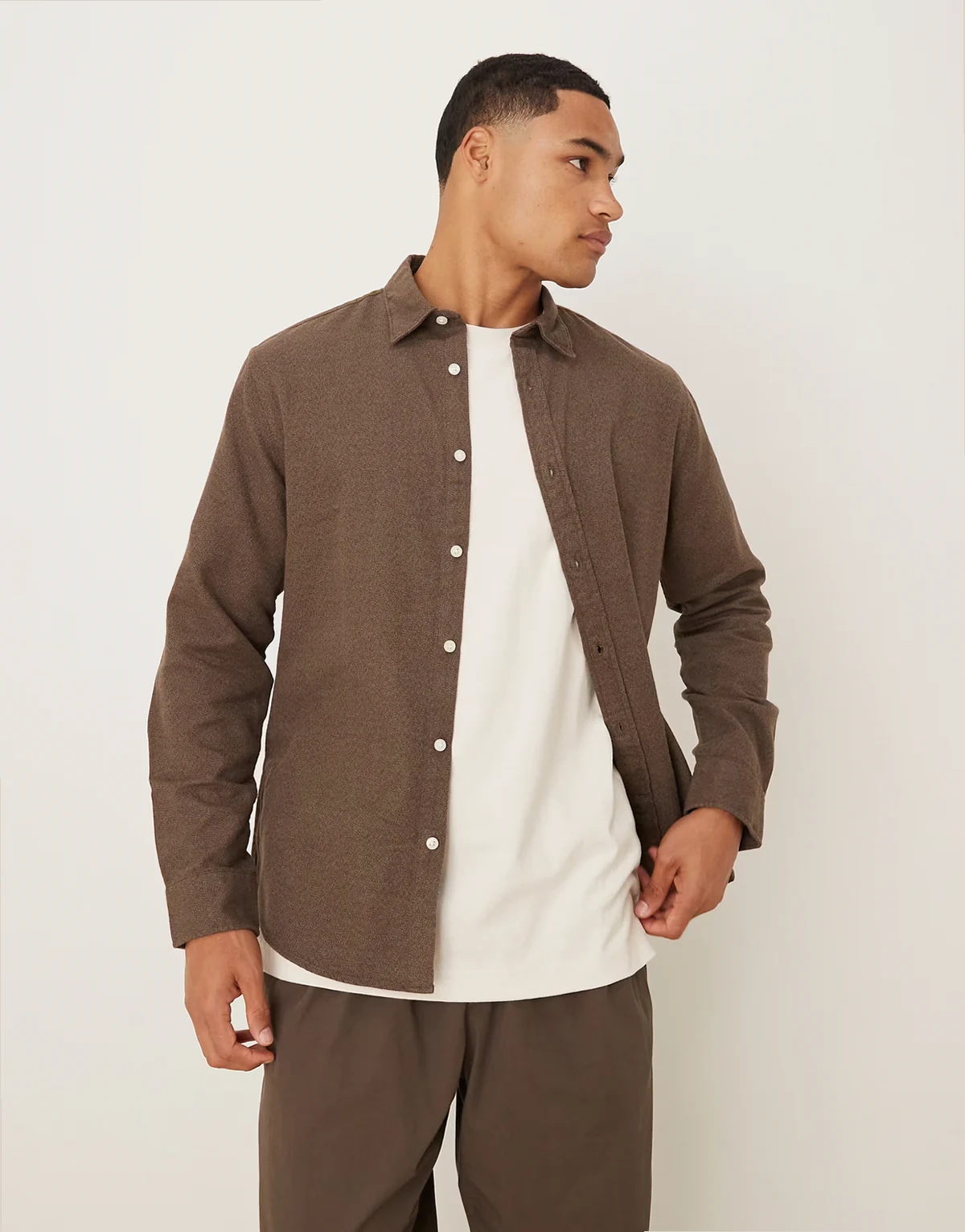100% cotton oversized boxy brushed shirt in brown