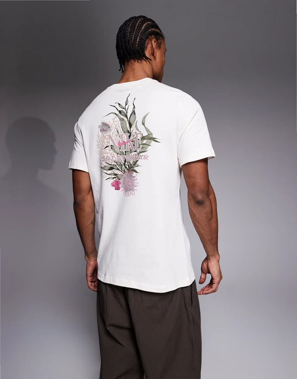 Reef Encounters graphic t-shirt in white