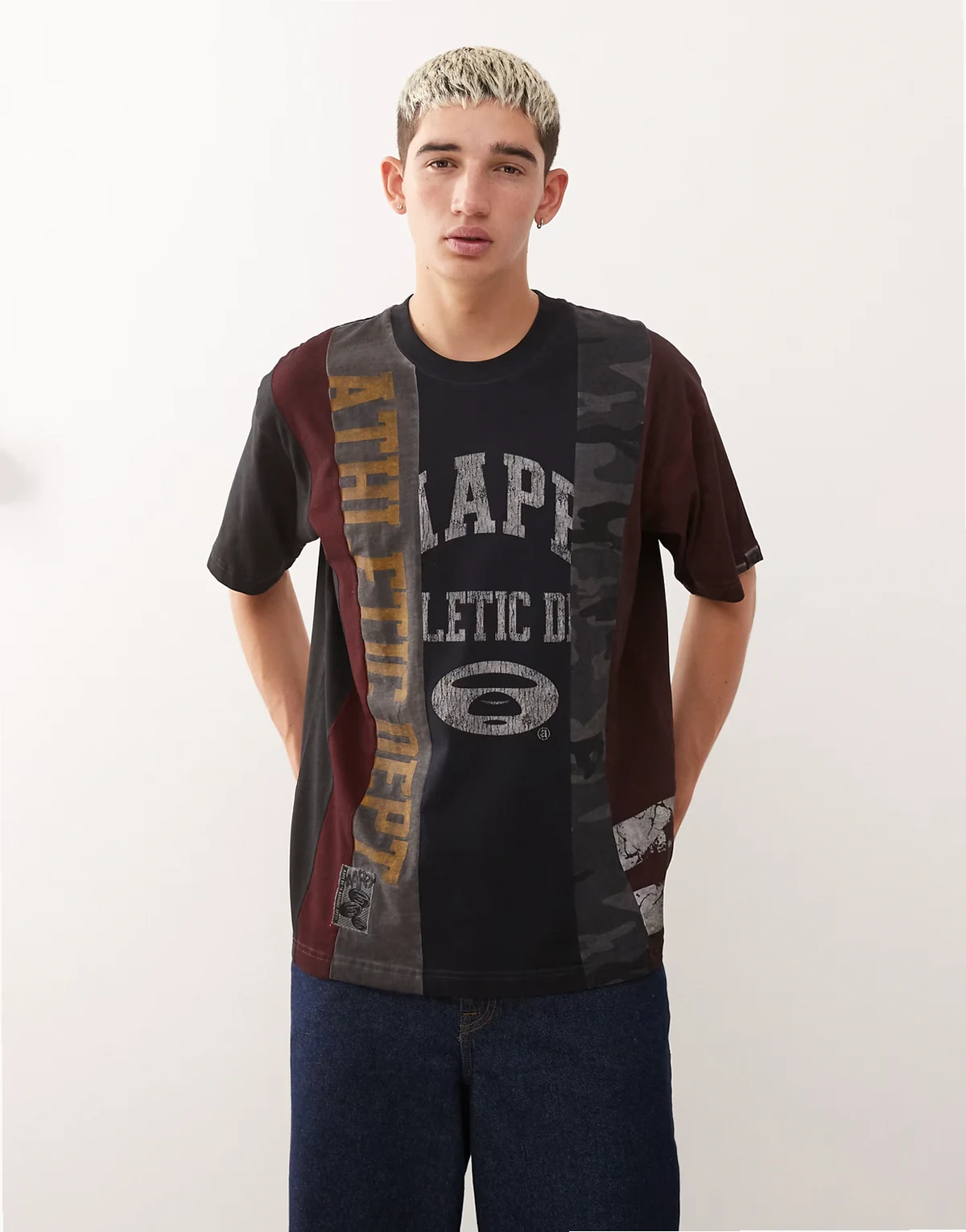 – Kastiges T-Shirt mit buntem, gespleißtem Design