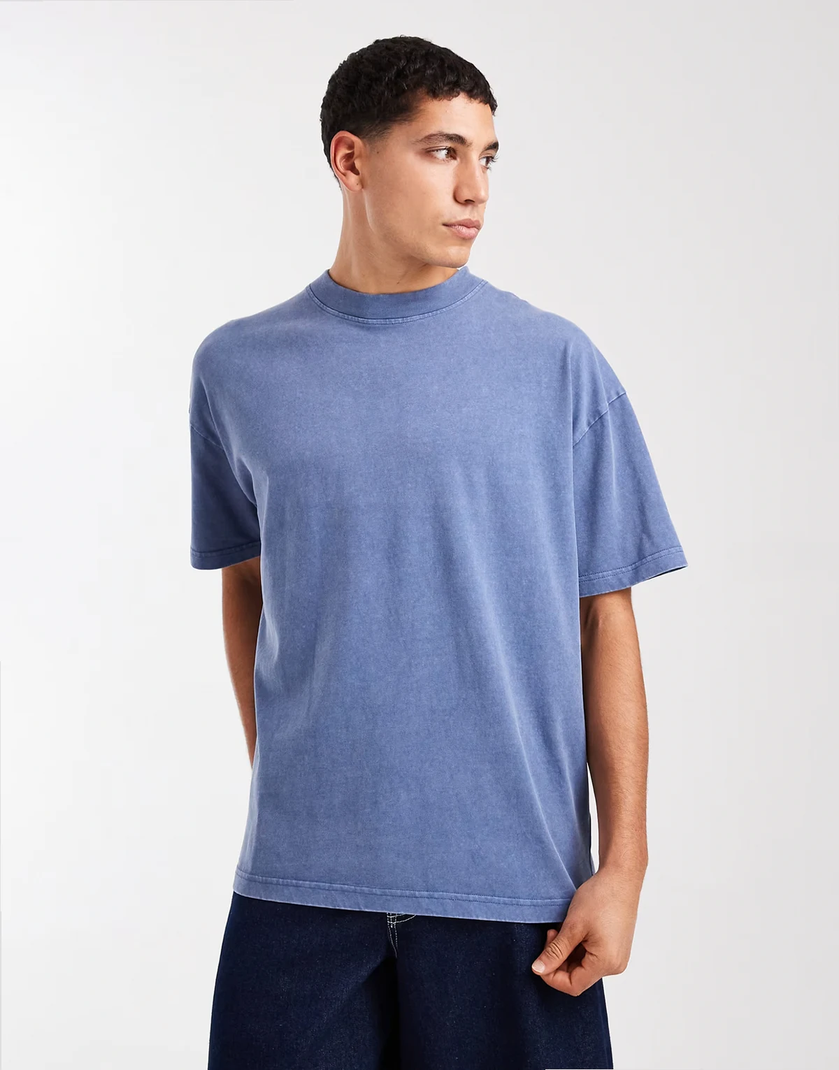 oversized 240gsm acid wash t-shirt in mineral blue