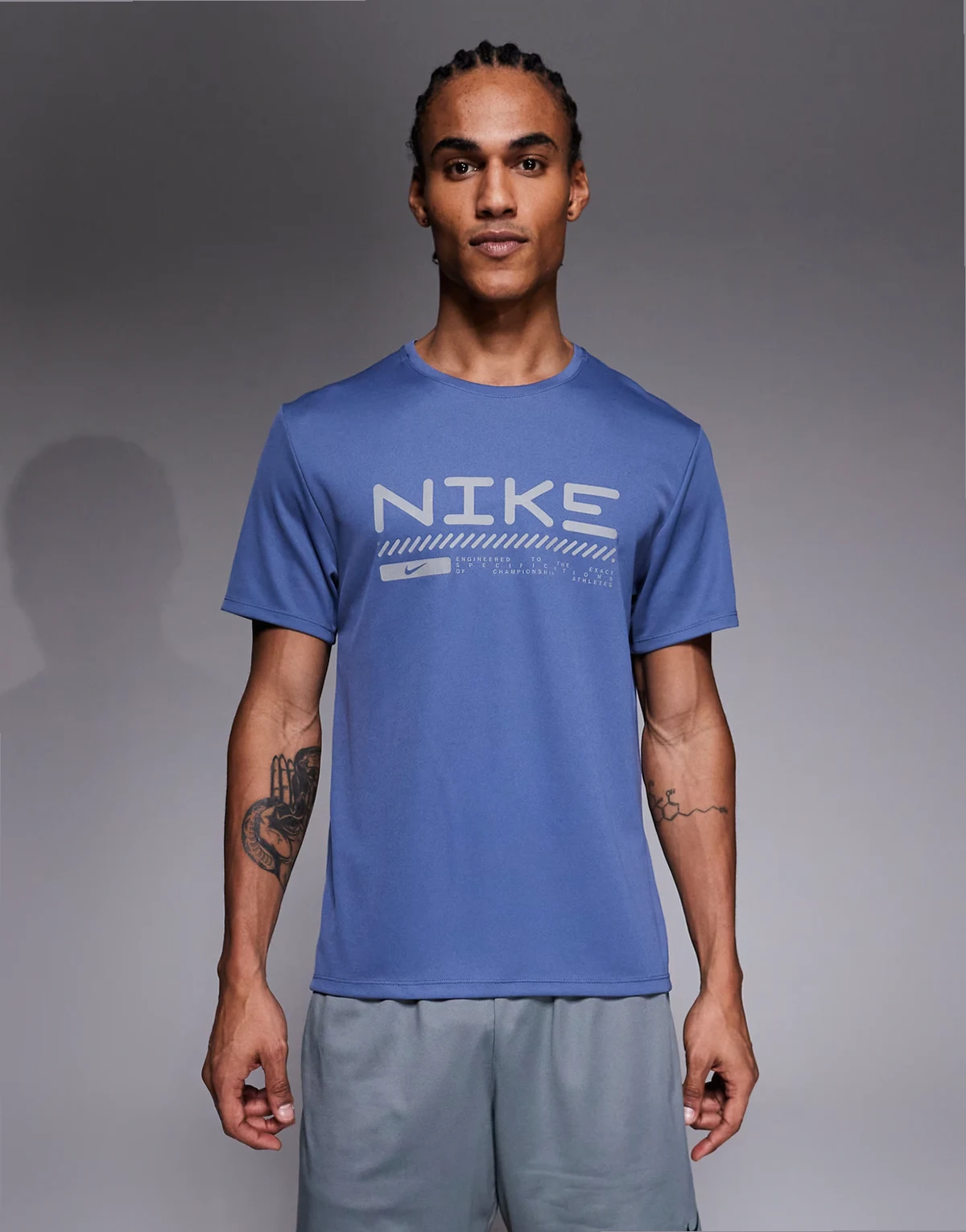 Nike Winter Miler t-shirt in blue and silver