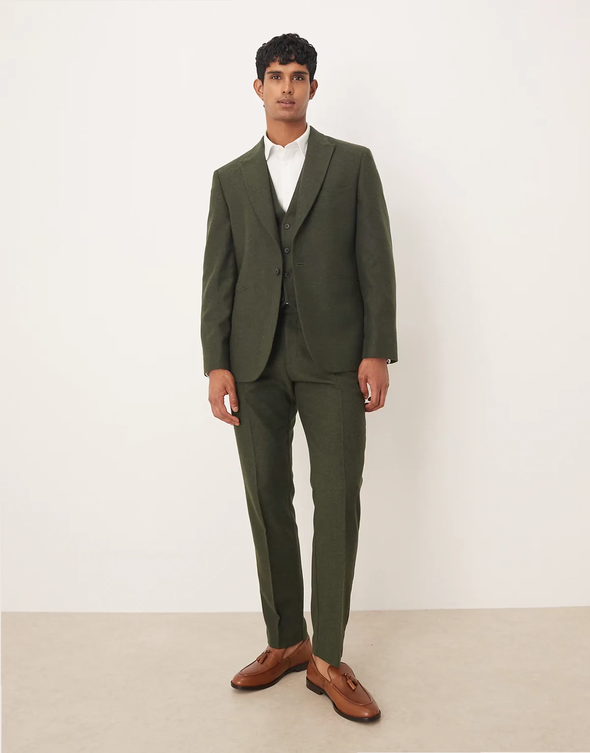 slim herringbone suit pants with wool in dark green