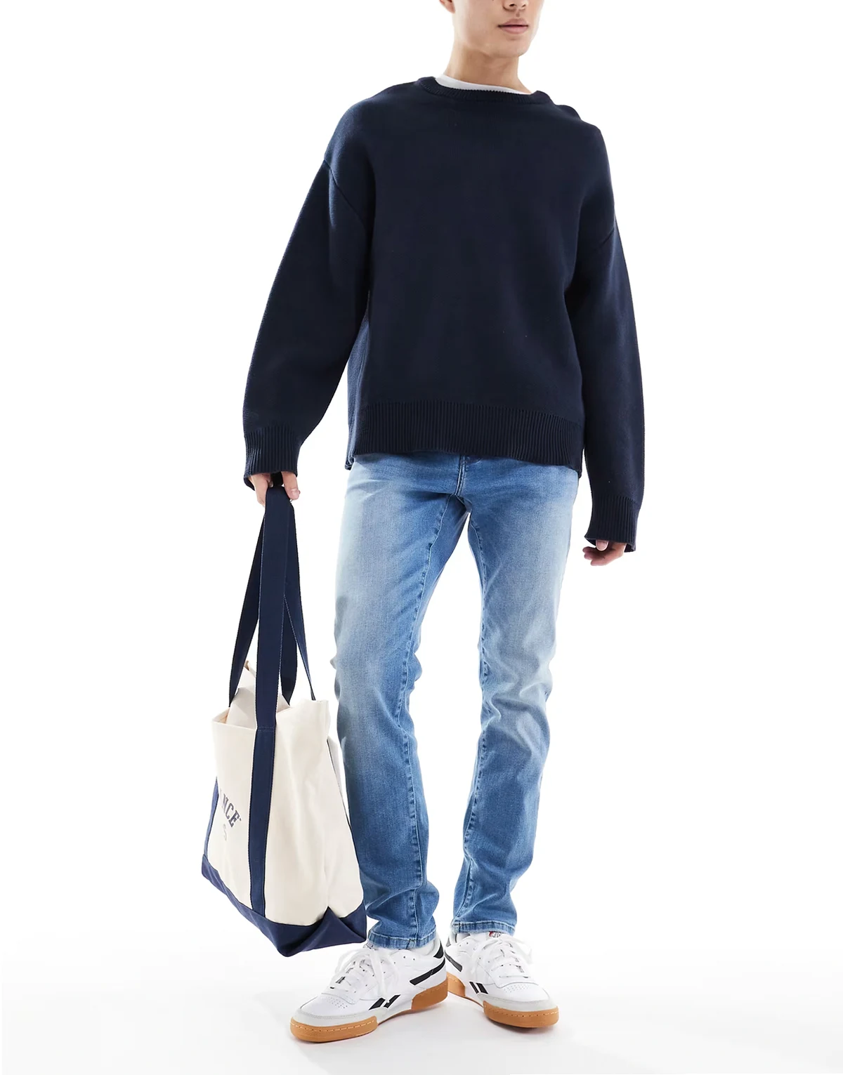 – Weft – Jeans in mittelblauer Waschung mit normalem Schnitt