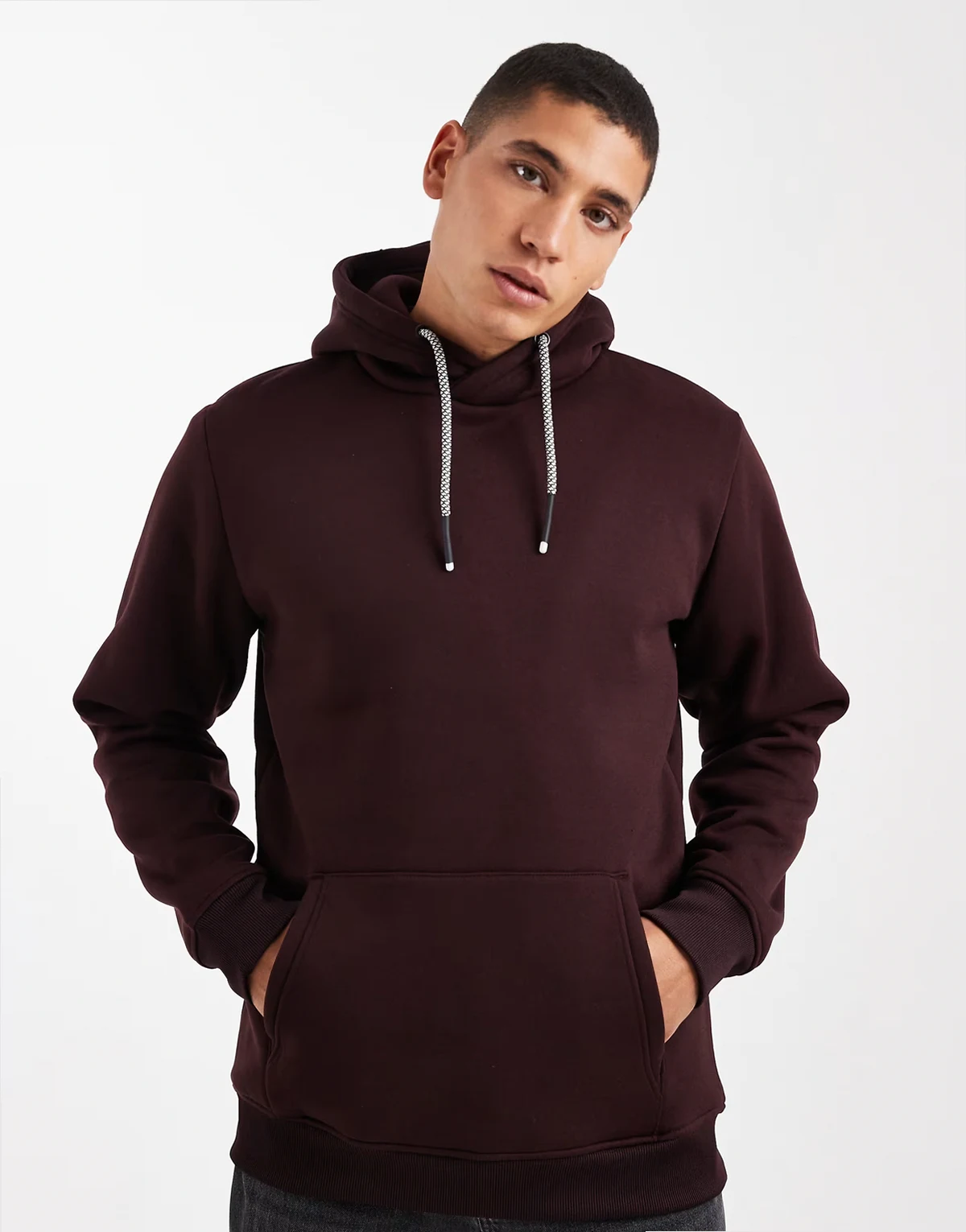 hoodie with contrast drawstrings in burgundy