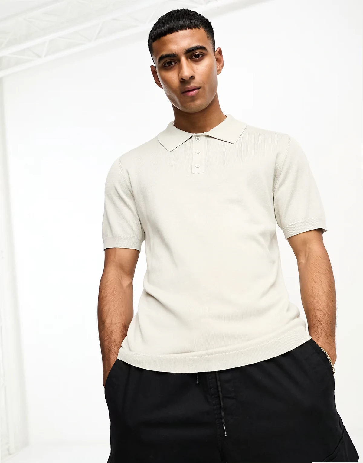 – Polohemd aus Strick in Beige